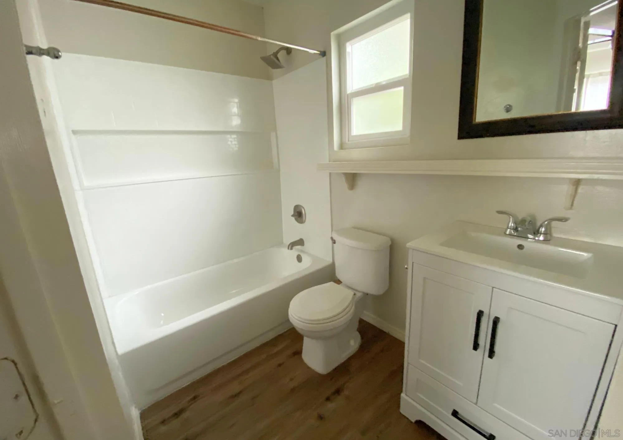 https://cdn.realtyfeed.com/cdn/127/260003845/ae0b708f7487de7df594ca9cf63c4a2d.webp