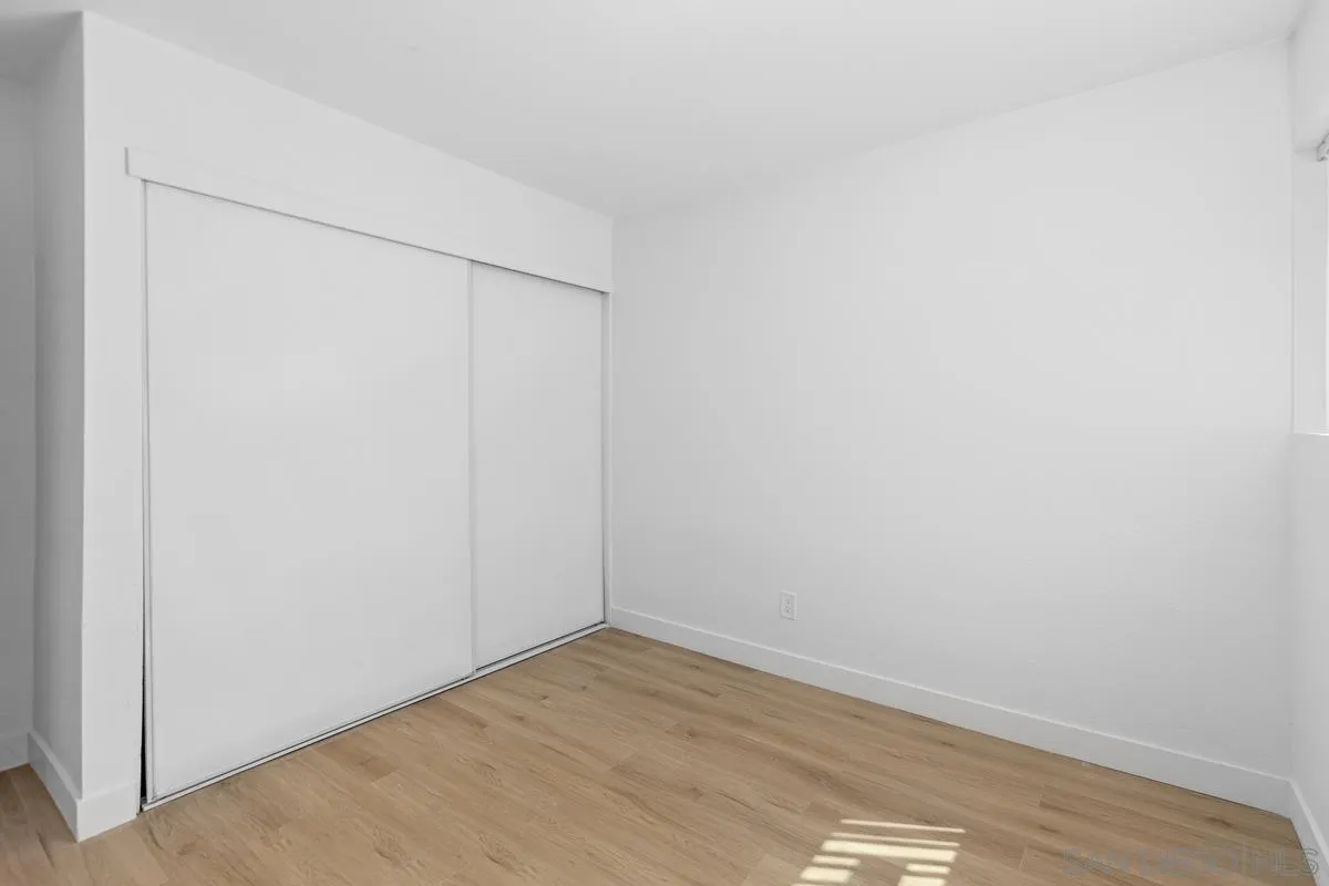 Photo #14: 260003847 Listing: Photo #14