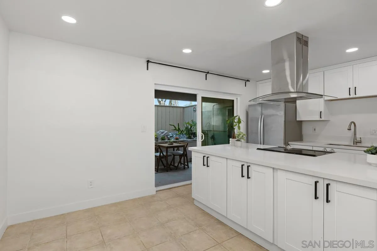 Photo #7: 260003847 Listing: Photo #7