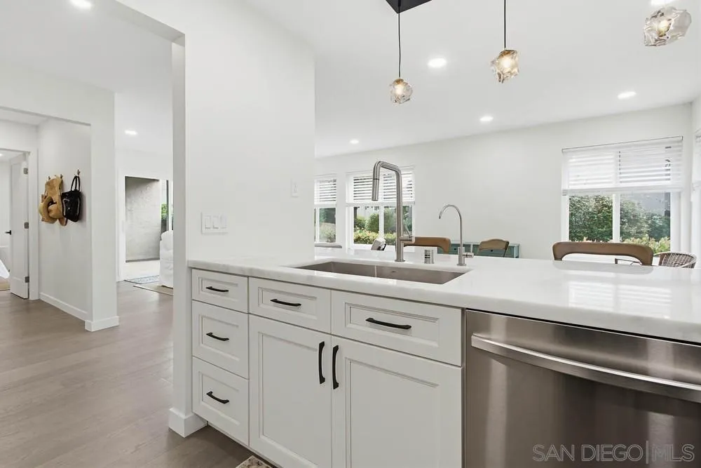 https://cdn.realtyfeed.com/cdn/127/260003851/4d696699d5455cb5f7f69a9a747e58e9.webp
