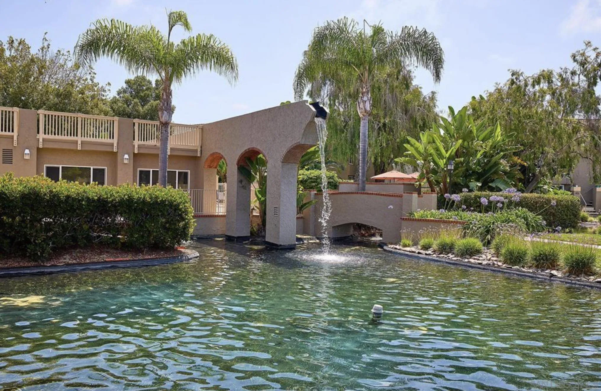https://cdn.realtyfeed.com/cdn/127/260003851/9c4c2a84f7f7e006745683ef7f075a7a.webp
