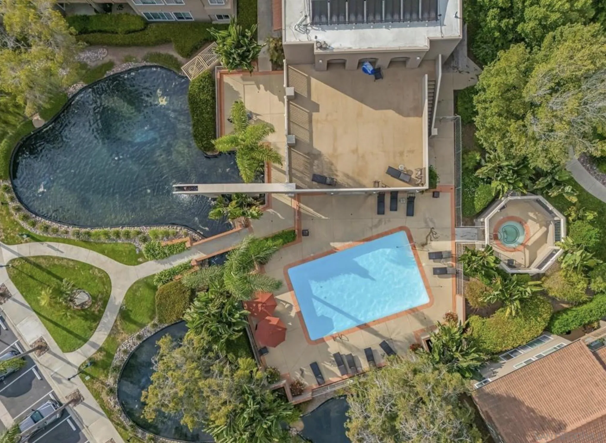 https://cdn.realtyfeed.com/cdn/127/260003851/d7b12c4314de54de5adeb754221a58c3.webp