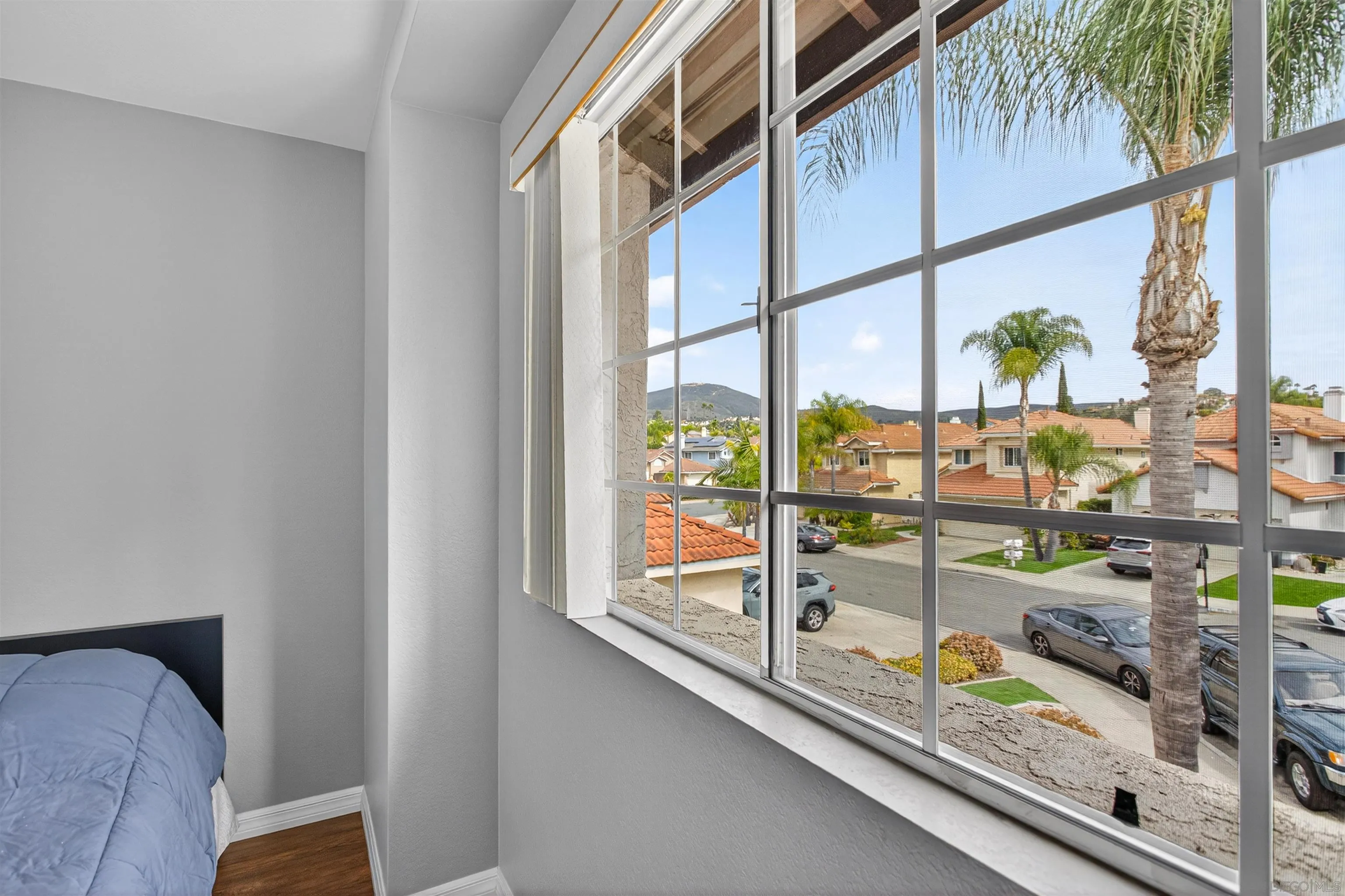 https://cdn.realtyfeed.com/cdn/127/260003857/62d07acf6d2f724661d6cfecc9f82566.webp