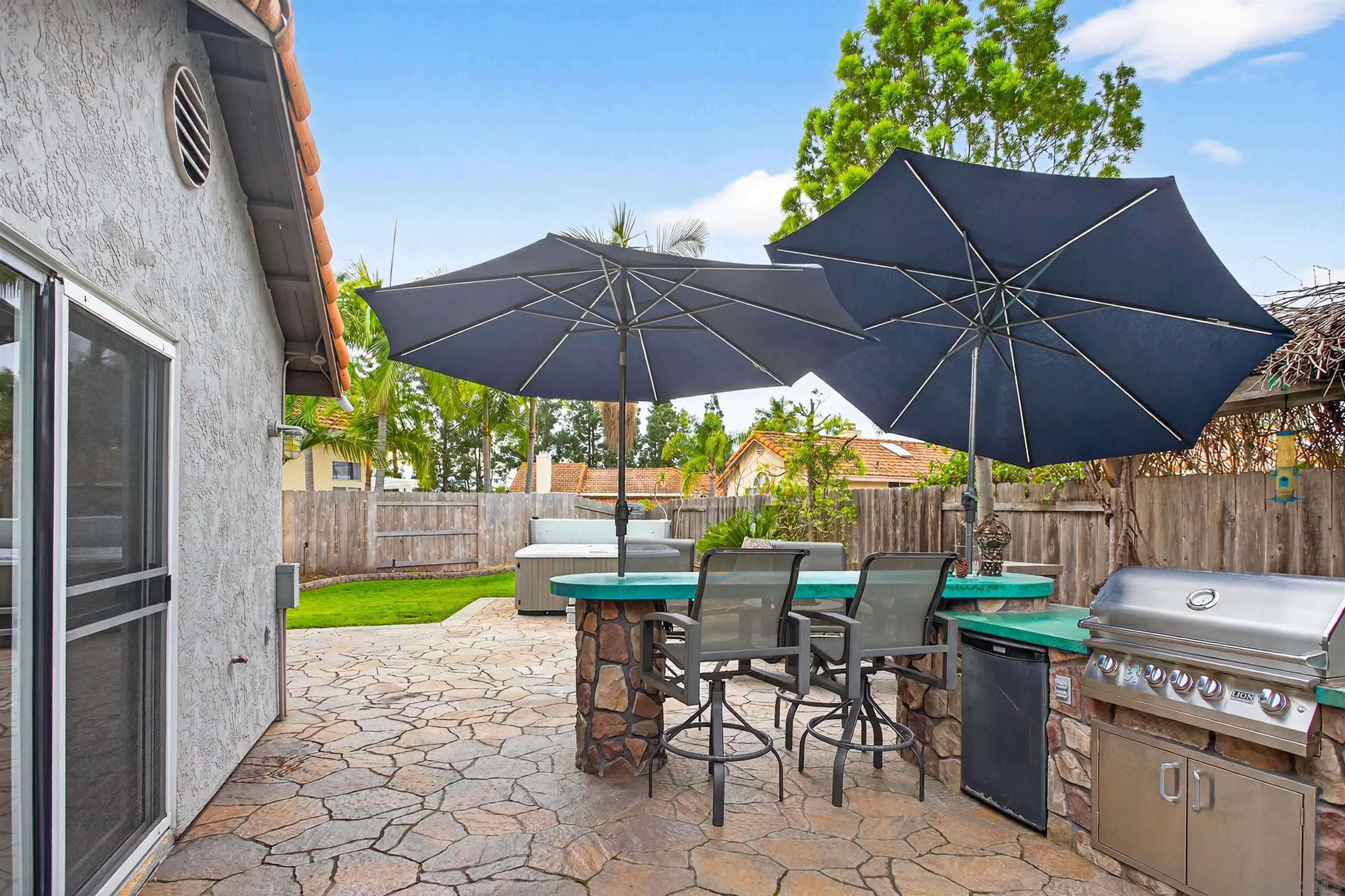 https://cdn.realtyfeed.com/cdn/127/260003857/a08e7123aa7f59d73c55a7b972aacd57.webp