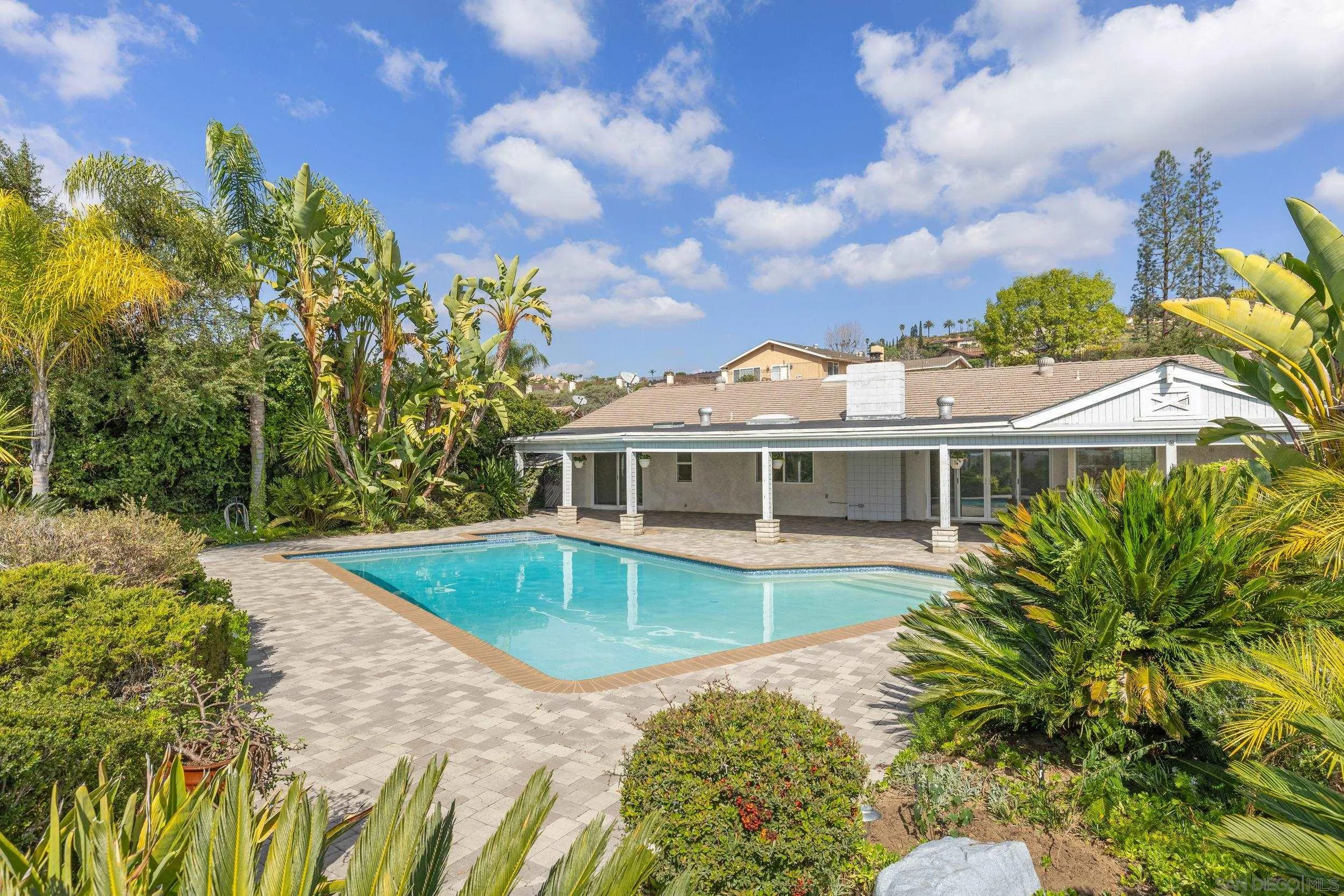 https://cdn.realtyfeed.com/cdn/127/260003865/5a51e513ef5c9090490c816a2513e784.webp
