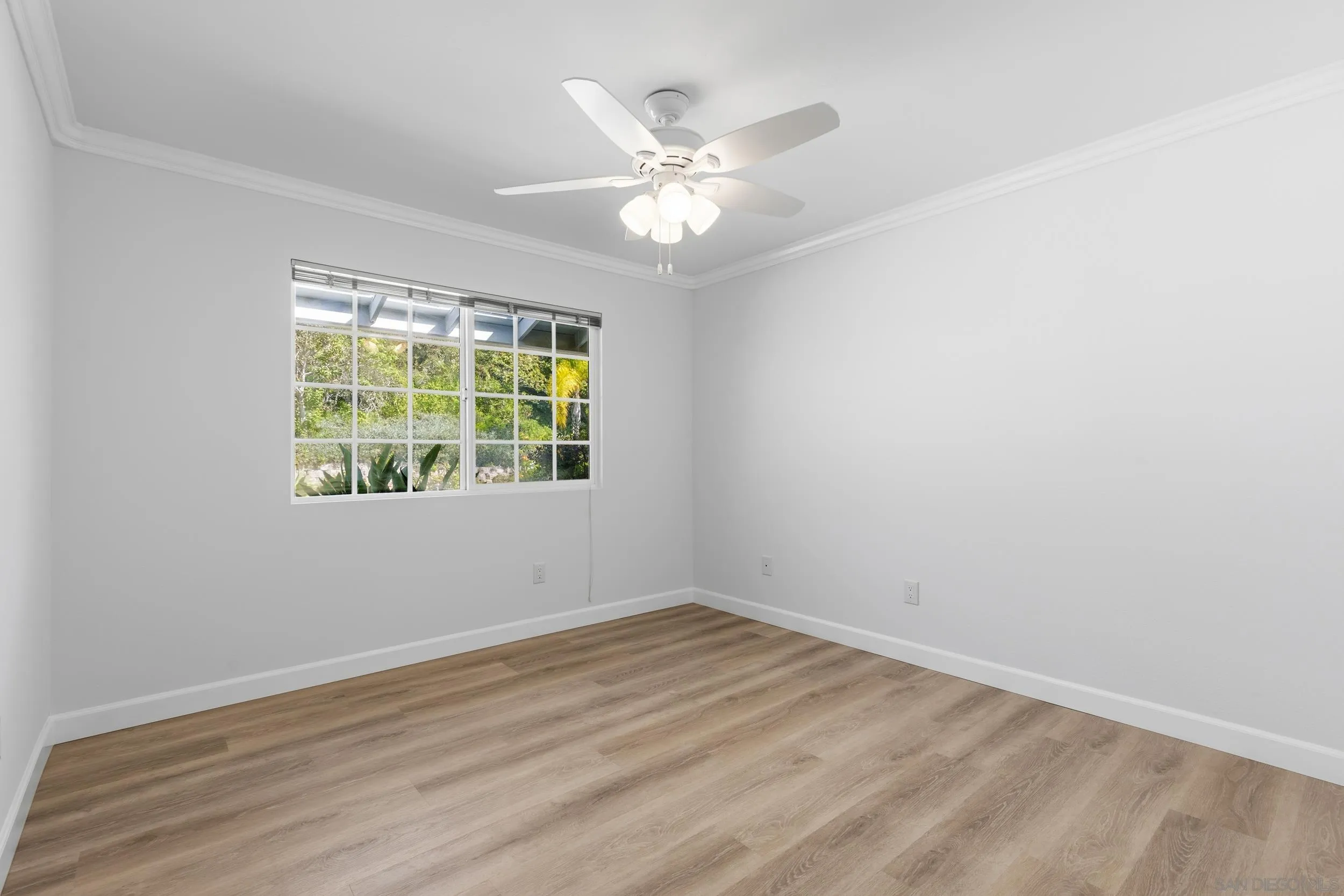 https://cdn.realtyfeed.com/cdn/127/260003865/74fc250f1d318e62867e7e6ec469ba1c.webp