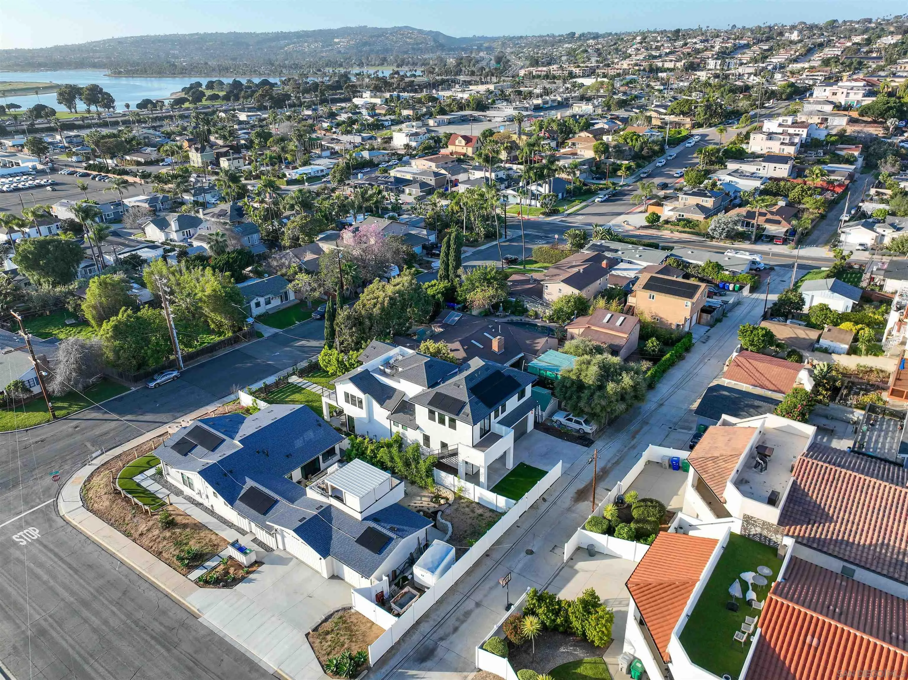 https://cdn.realtyfeed.com/cdn/127/260003866/4ac86c992b7ea5d48f6a9777866f91f9.webp