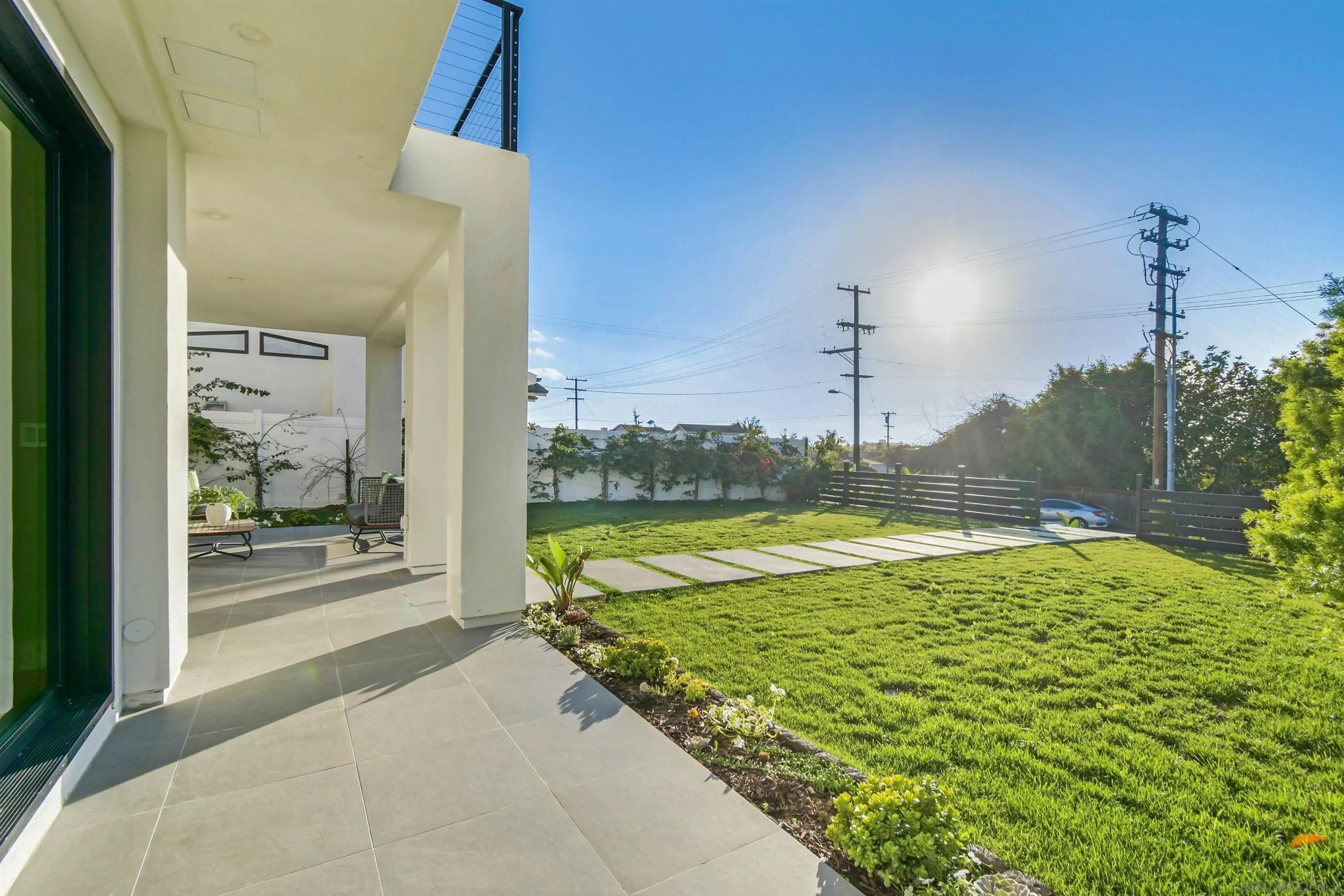 https://cdn.realtyfeed.com/cdn/127/260003866/d04c572cb9ccba80673299f12a8d8278.webp