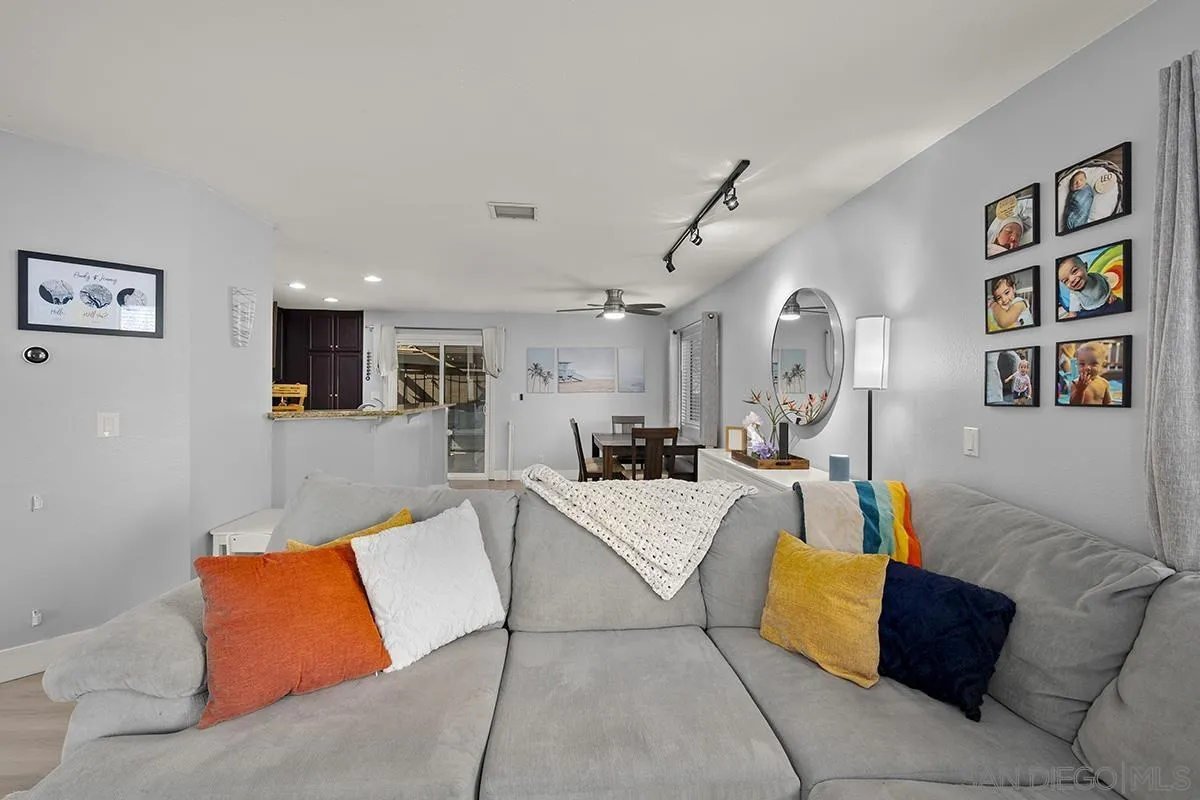 Photo #10: 260003867 Listing: Photo #10