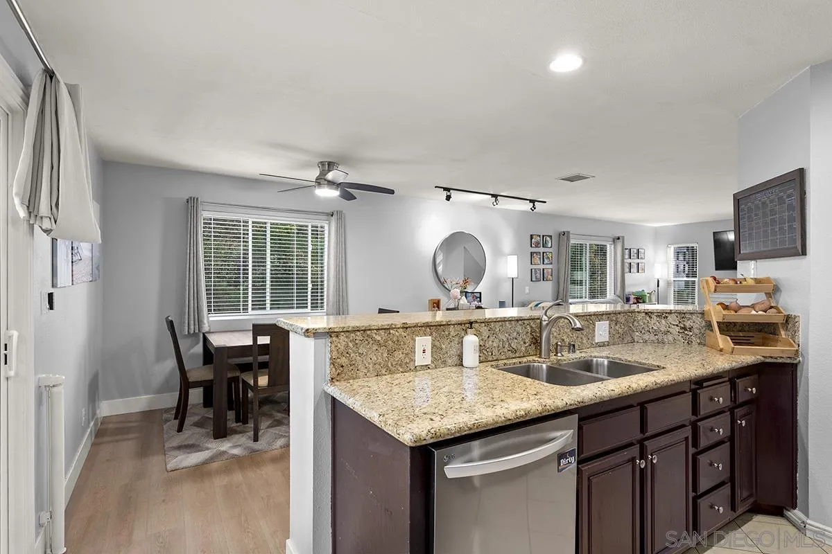 Photo #18: 260003867 Listing: Photo #18