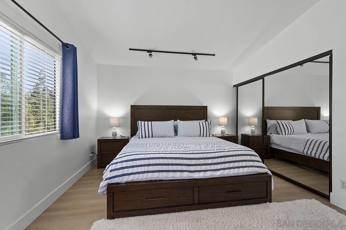 Photo #34: 260003867 Listing: Photo #34