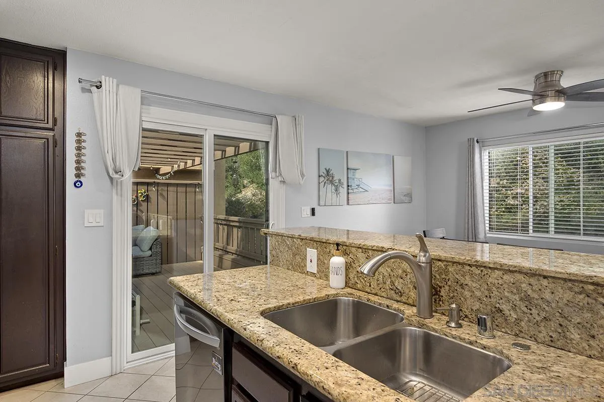 Photo #21: 260003867 Listing: Photo #21