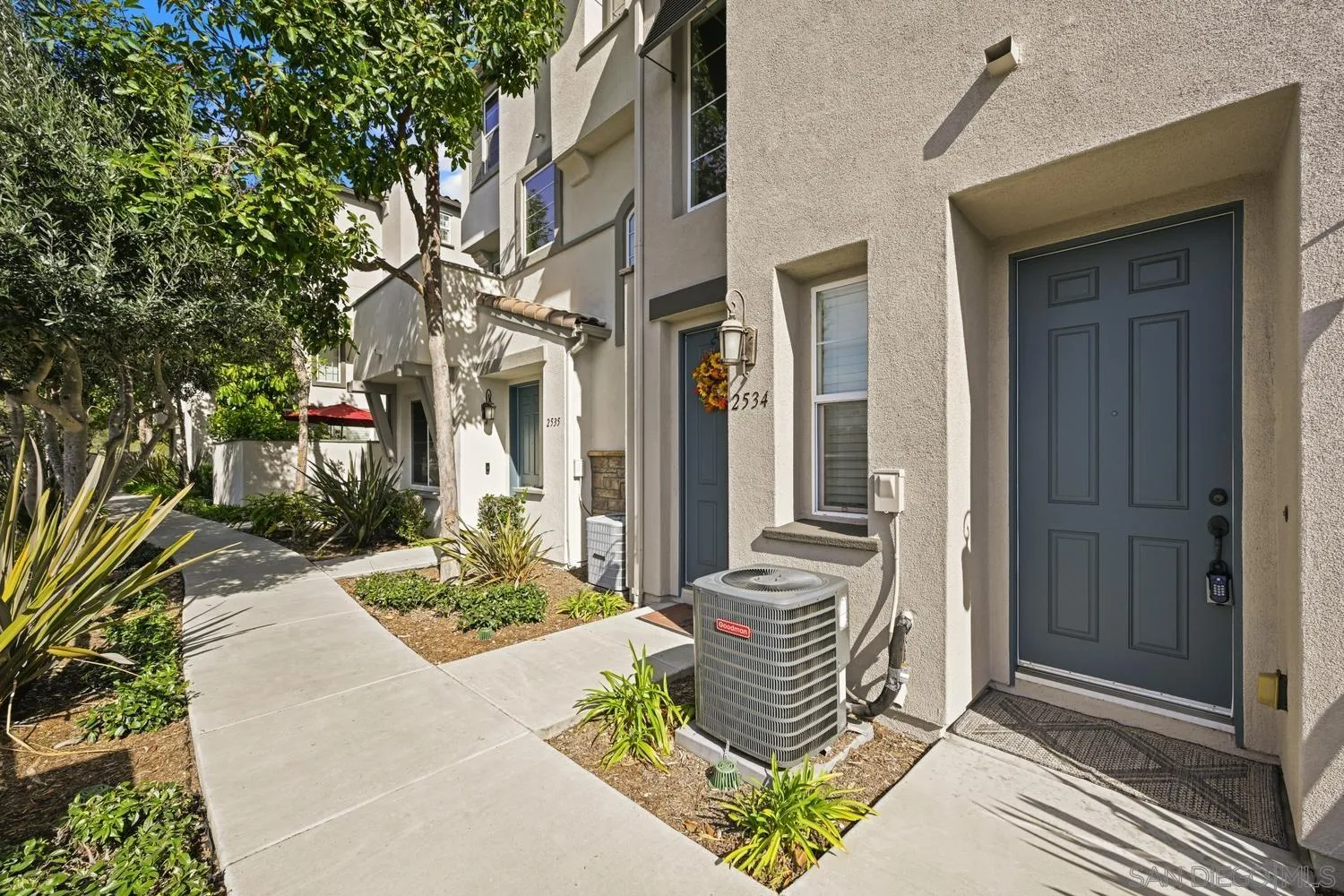 https://cdn.realtyfeed.com/cdn/127/260003869/3ae8c26e9ec33405b6ea338d612637a1.webp
