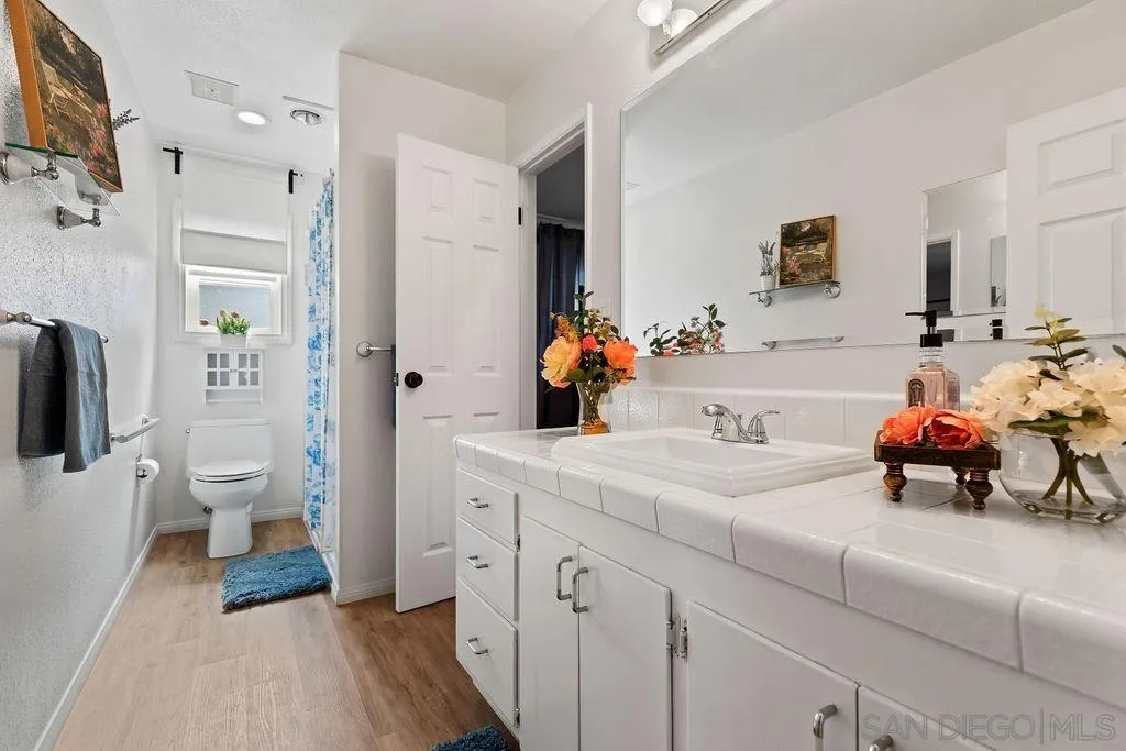 https://cdn.realtyfeed.com/cdn/127/260003871/36b0f9399bfd26f417cf531ac36a822c.webp