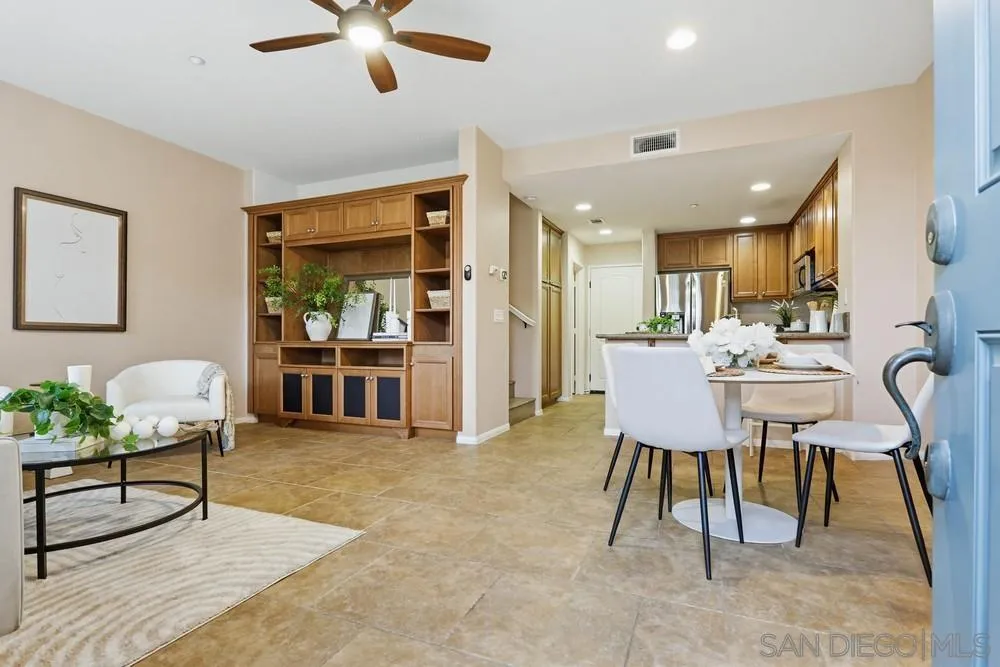 Photo #4: 260003872 Listing: Photo #4