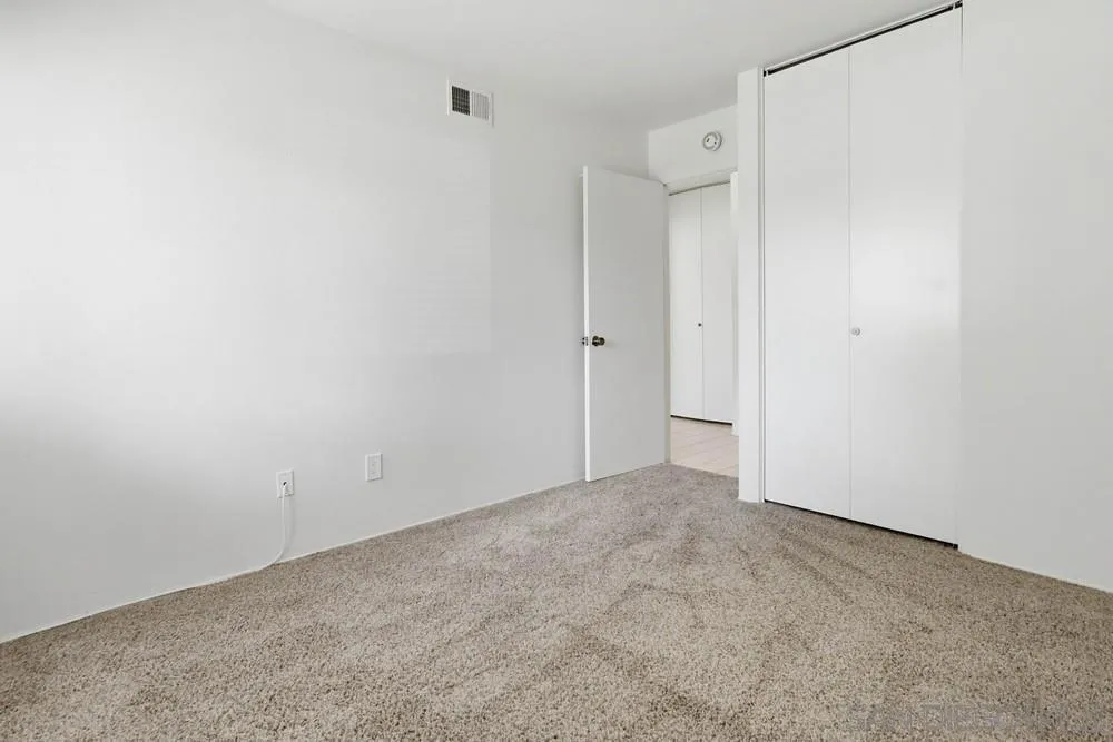 Photo #16: 260003873 Listing: Photo #16