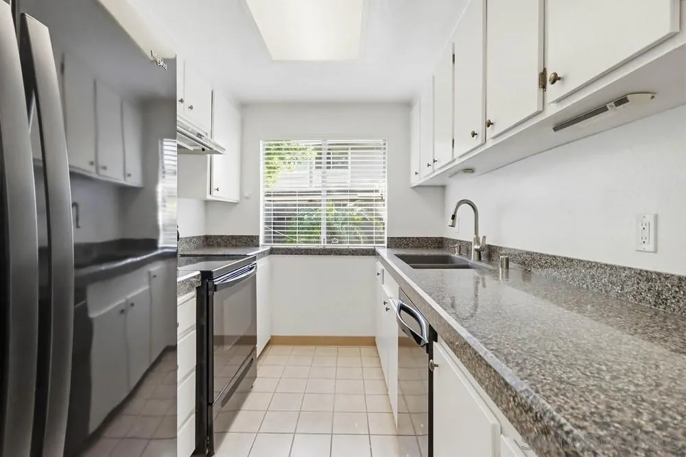 Photo #11: 260003873 Listing: Photo #11