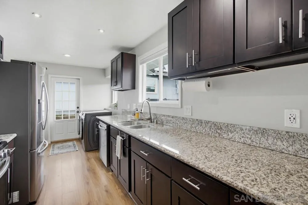 https://cdn.realtyfeed.com/cdn/127/260003879/3d137538ed6a0d7c8d3c1e4a9a166873.webp