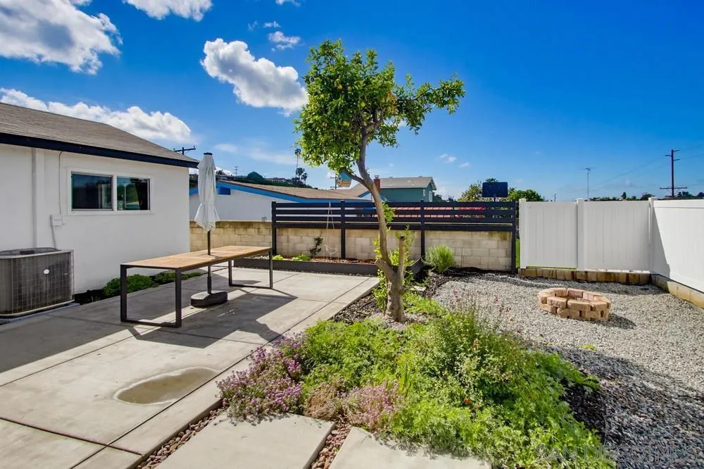 https://cdn.realtyfeed.com/cdn/127/260003879/b4c9f8320e416924a815724da985cdfa.webp