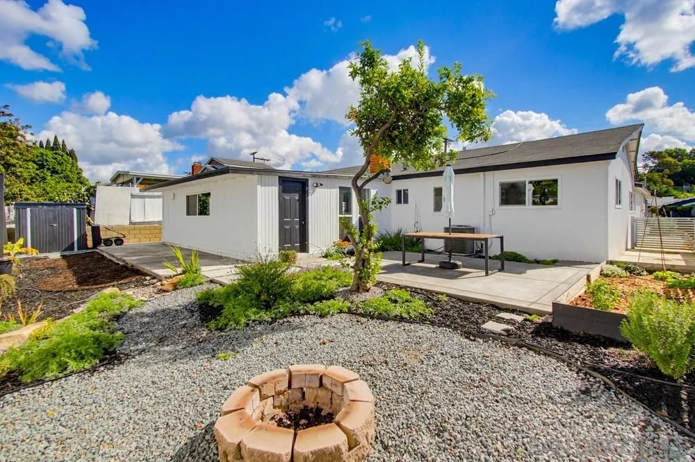 https://cdn.realtyfeed.com/cdn/127/260003879/fb7ece8ba05de757ee33cd710e81b1e0.webp