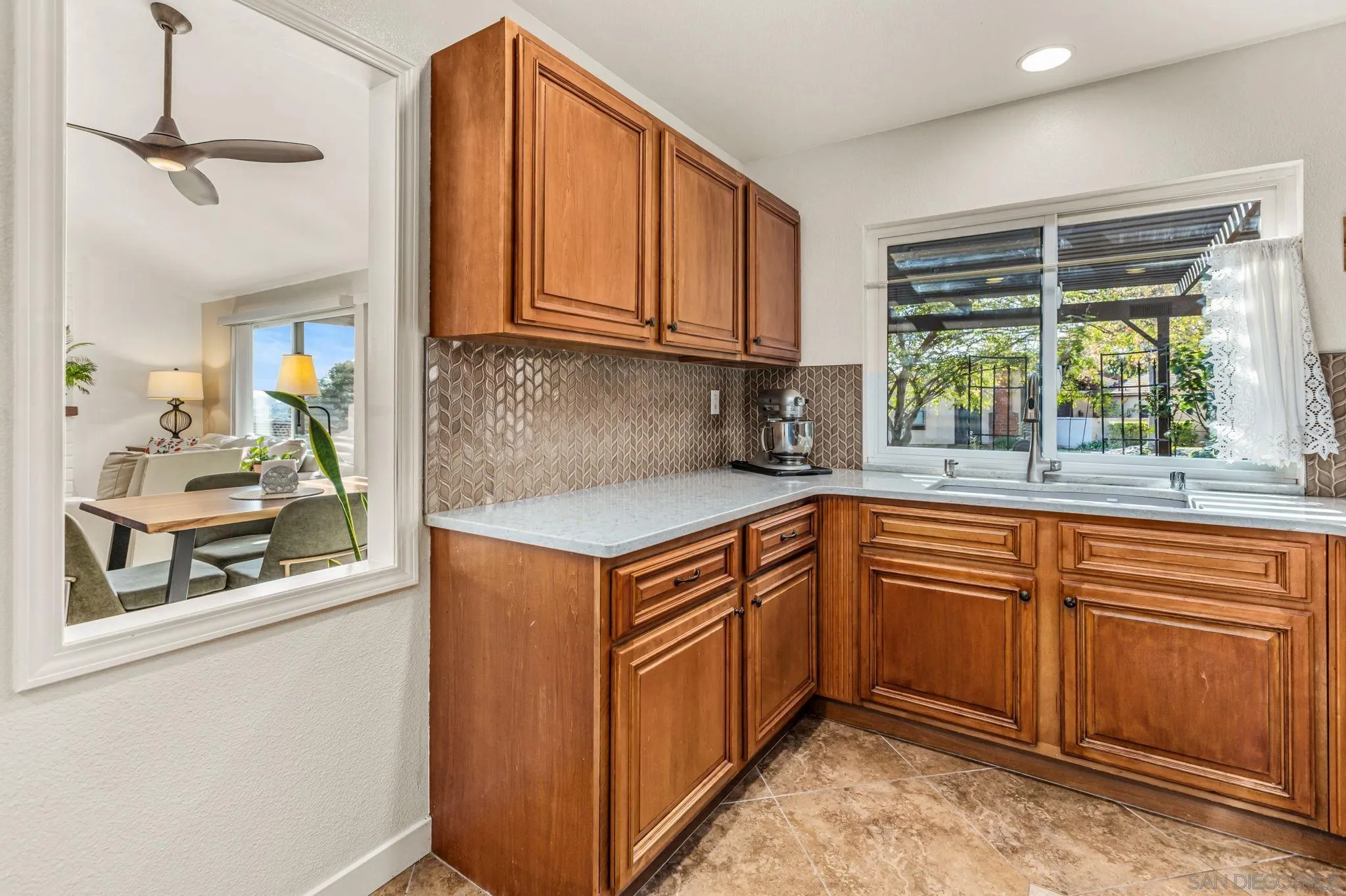 Photo #12: 260003880 Listing: Photo #12