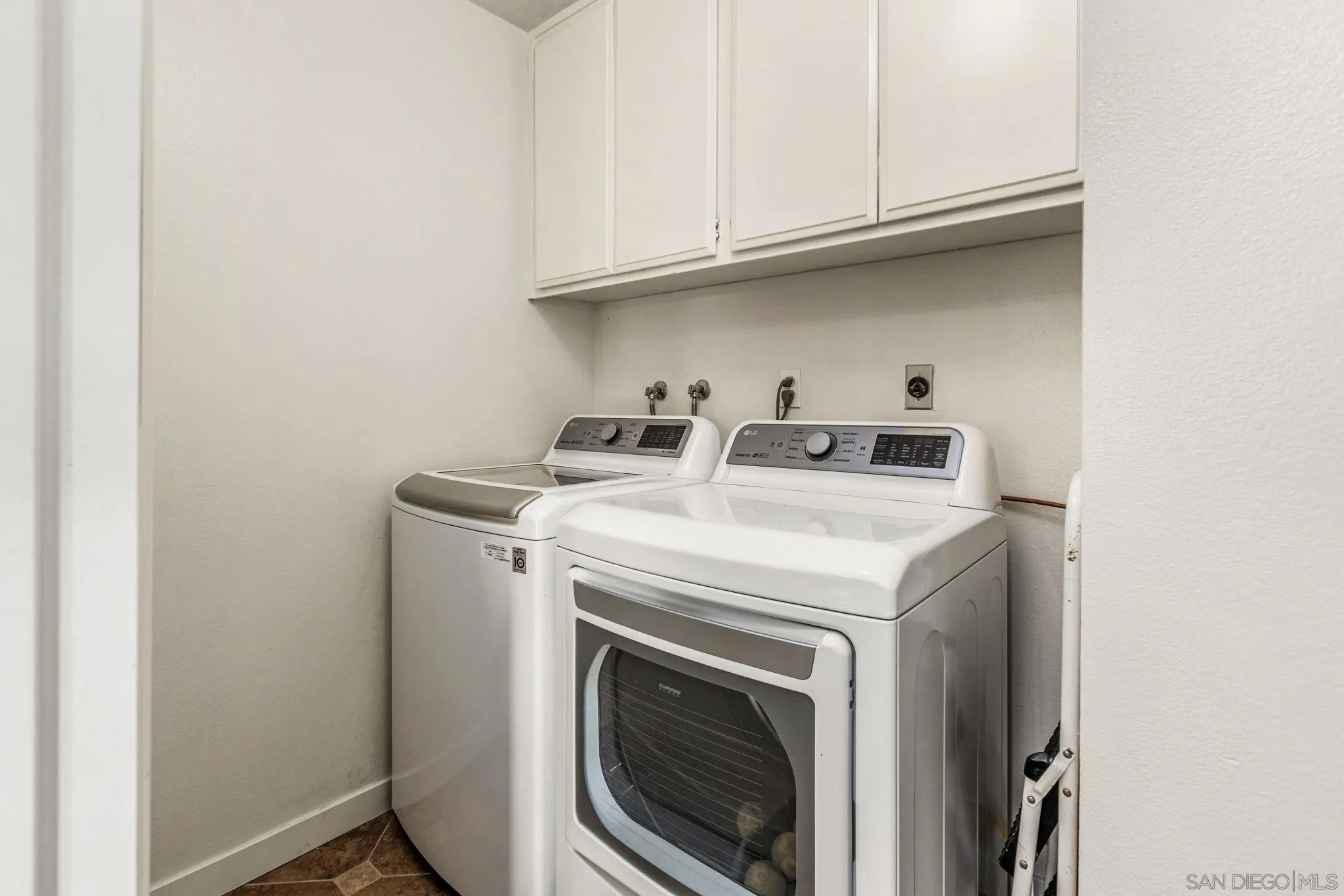 Photo #14: 260003880 Listing: Photo #14