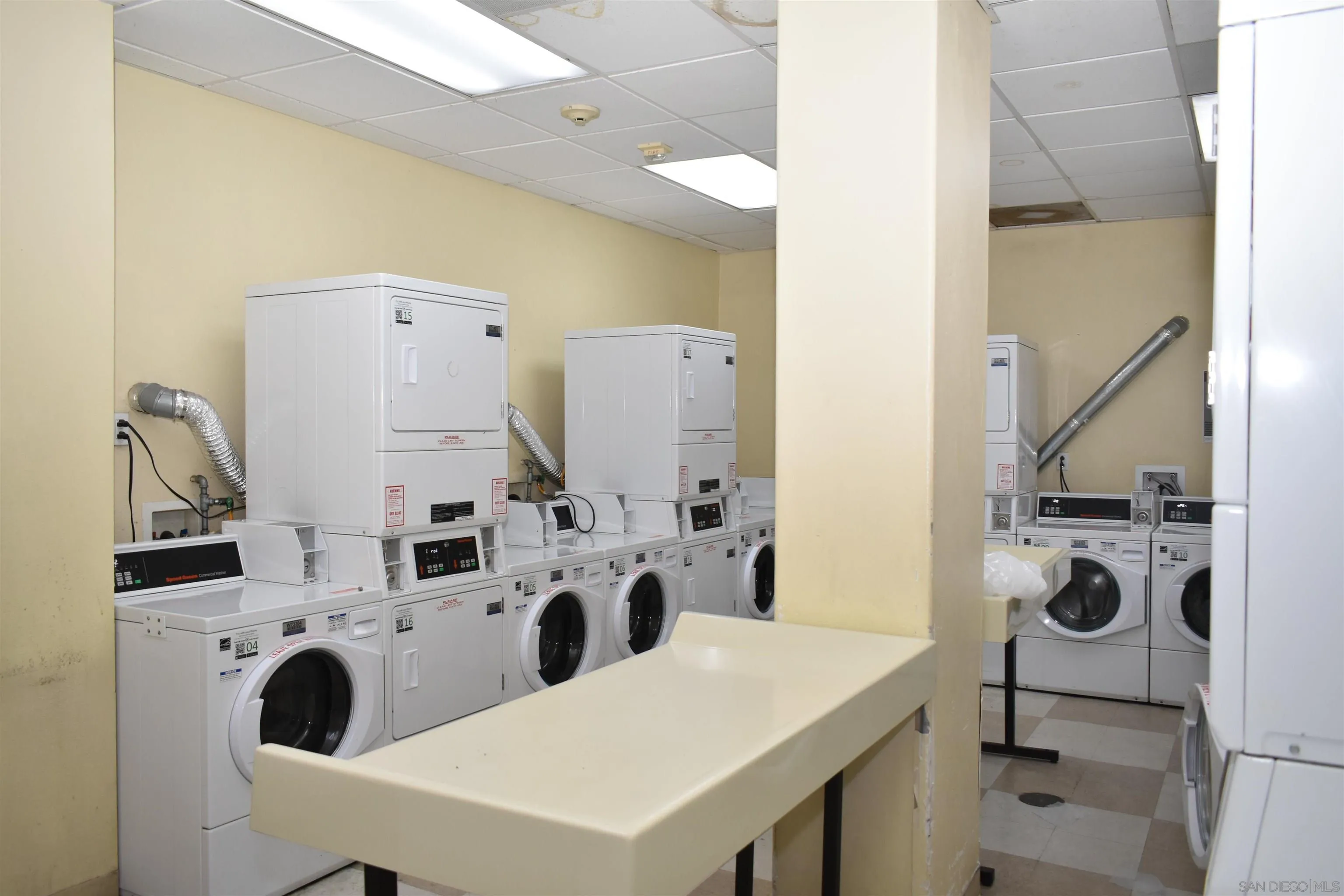 Photo #14: 260003891 Listing: Photo #14
