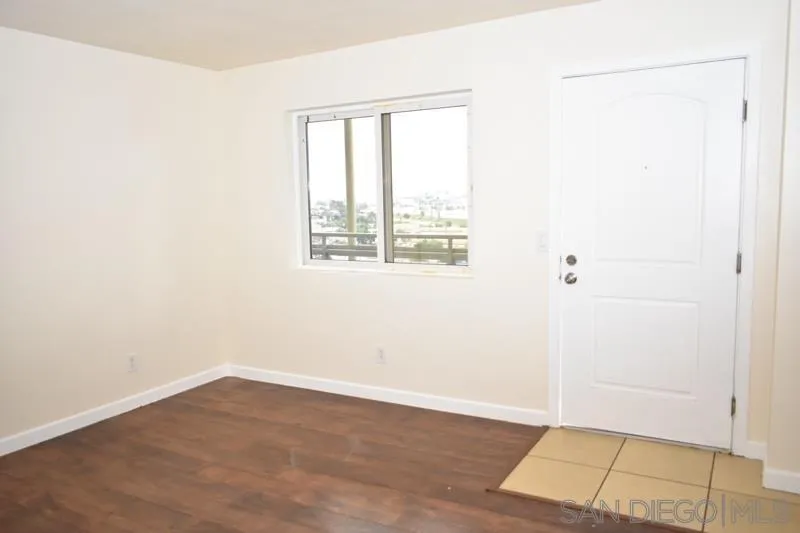 Photo #5: 260003891 Listing: Photo #5