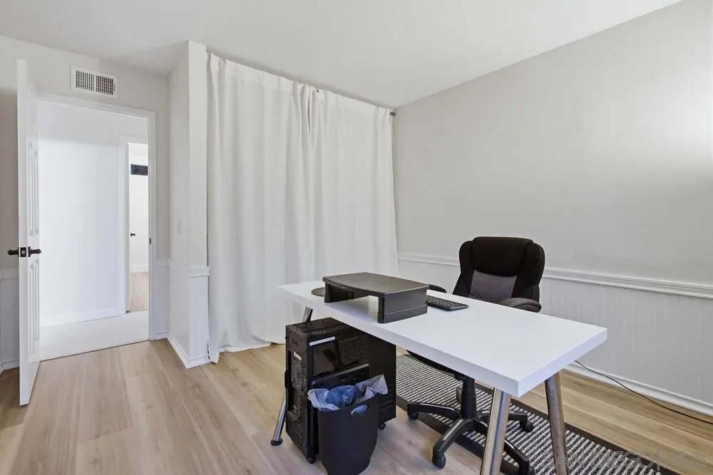 https://cdn.realtyfeed.com/cdn/127/260003892/1f0f74eb93057aabf68b121bab926905.webp