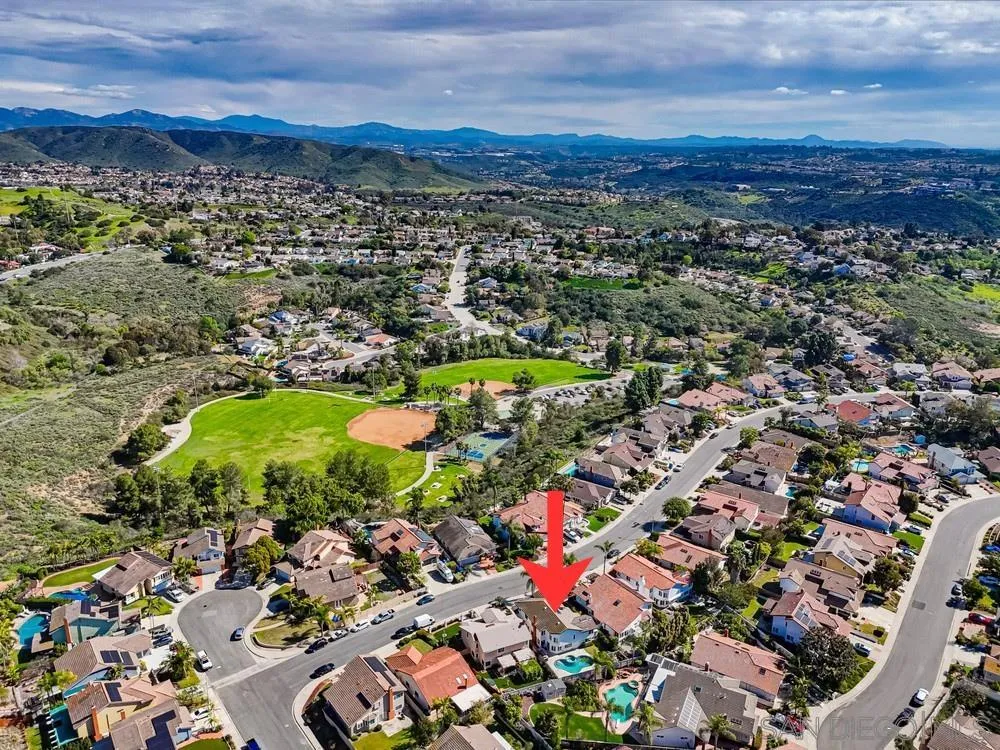 https://cdn.realtyfeed.com/cdn/127/260003892/3353fdd3ed225e6860c21ab625630afa.webp