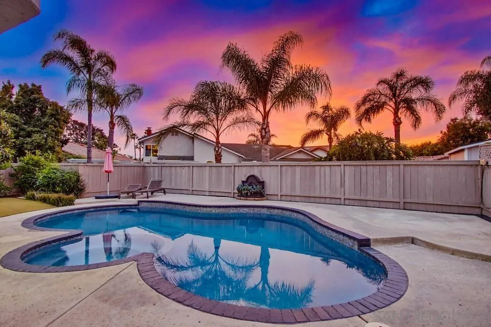 https://cdn.realtyfeed.com/cdn/127/260003892/54feb6a414f3ca663e4500b2b1066343.webp