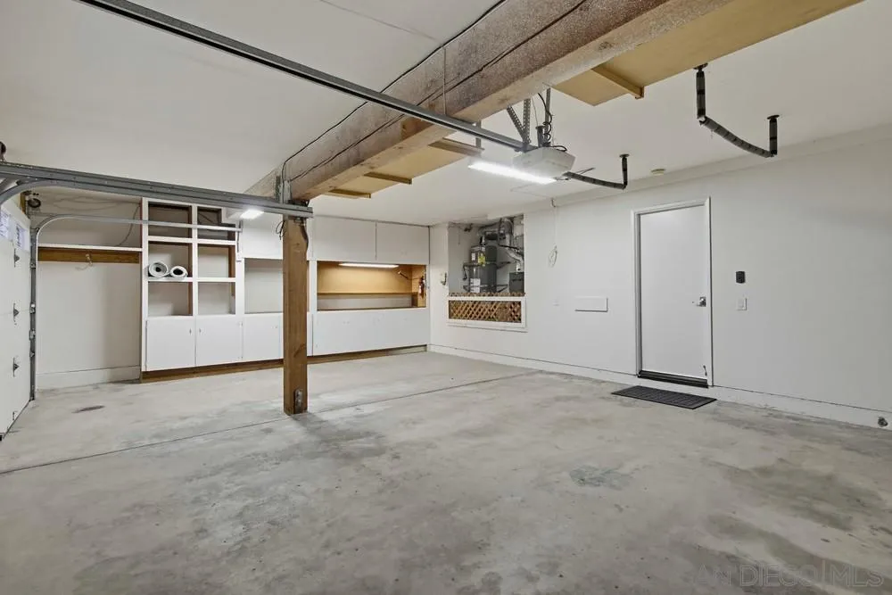 https://cdn.realtyfeed.com/cdn/127/260003892/675d05a5f3838f63f1407c5aa78f148b.webp