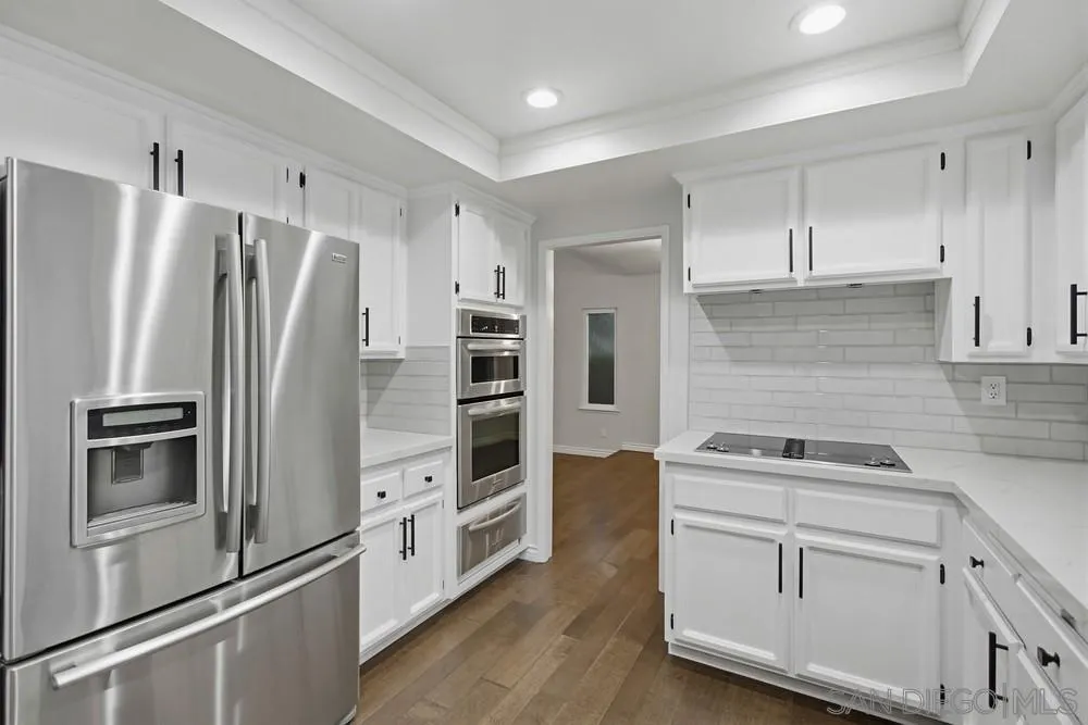 https://cdn.realtyfeed.com/cdn/127/260003892/aba0c27528568fa81bde4dc7dd721d55.webp