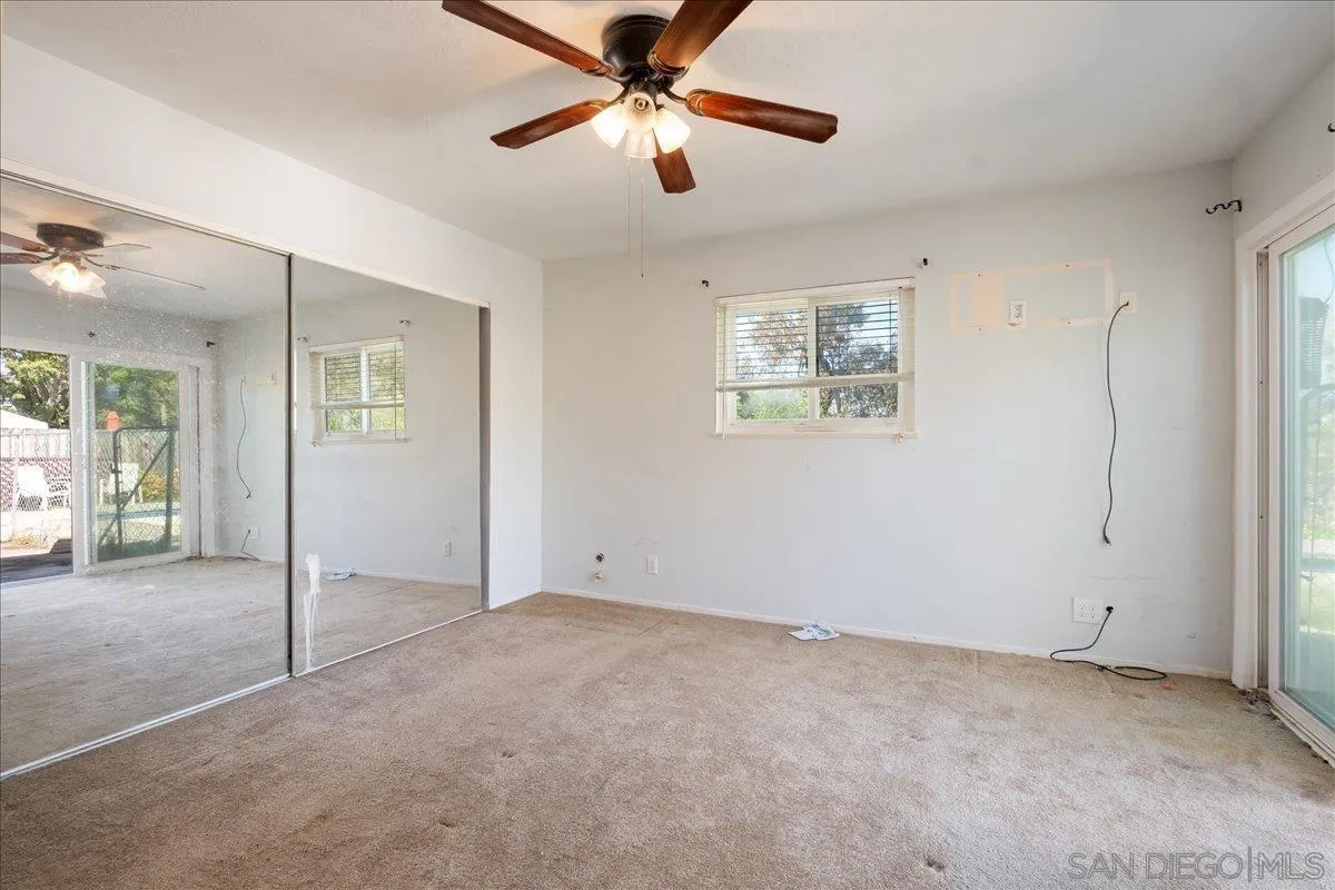 https://cdn.realtyfeed.com/cdn/127/260003899/04f03df7064d56f60518c70a6d3e560a.webp