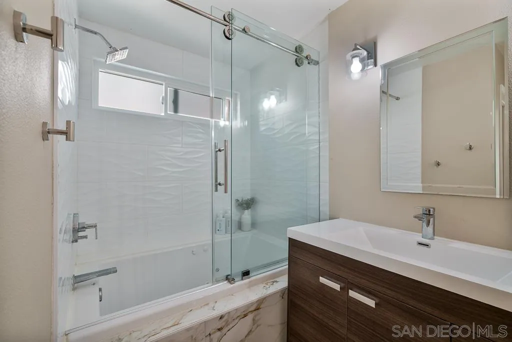 https://cdn.realtyfeed.com/cdn/127/260003900/394dbb6210c946faa1375ebaac2287eb.webp