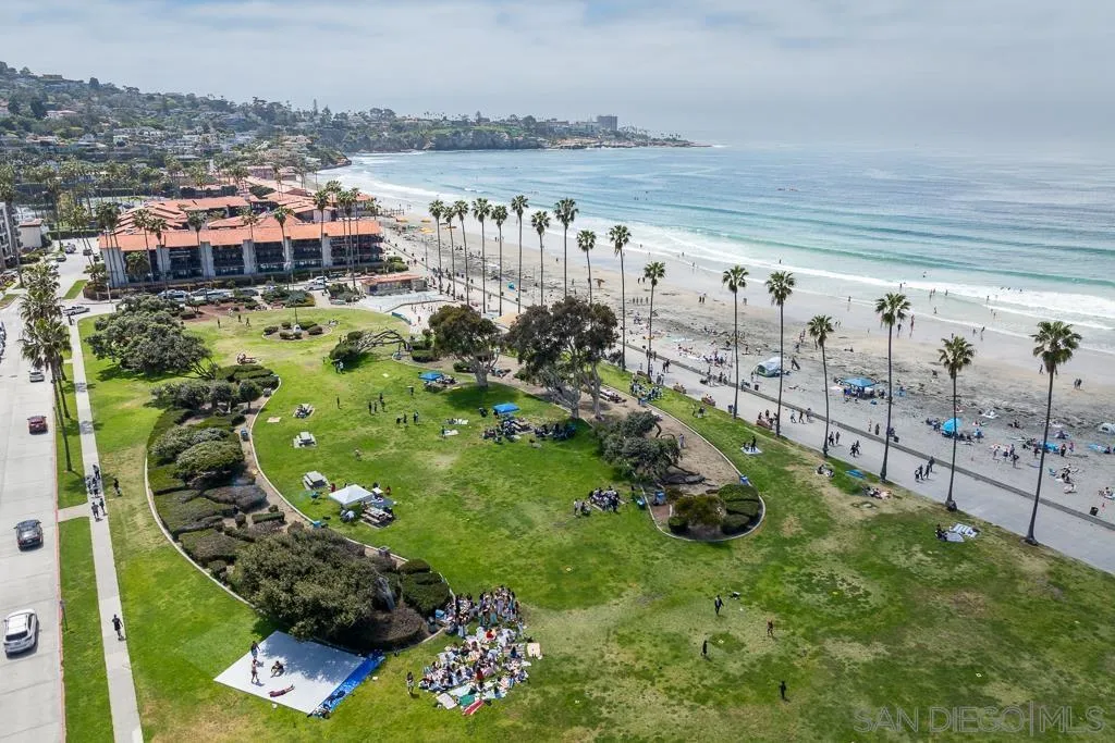 Photo #44: 260003900 Listing: Photo #44