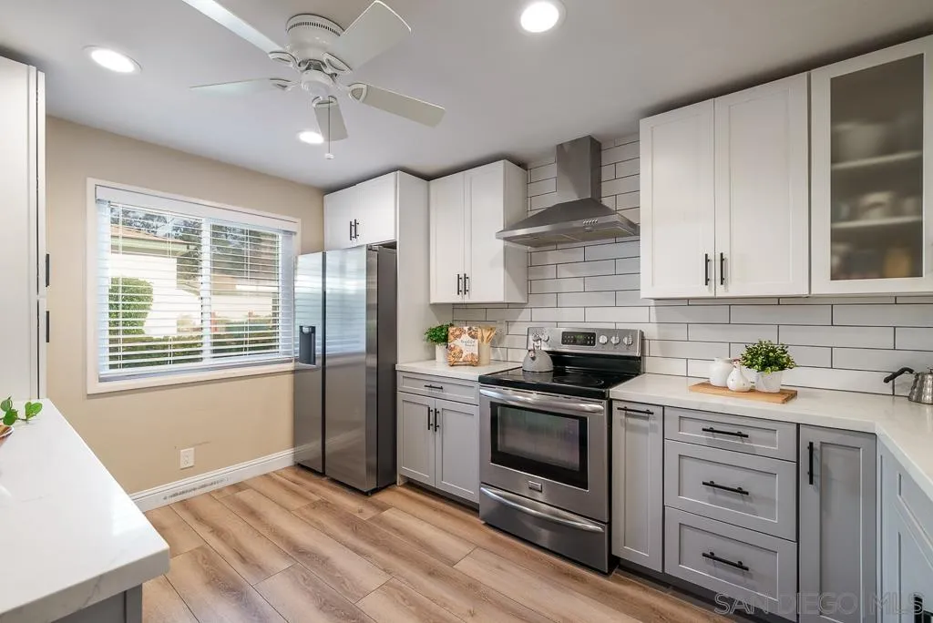 Photo #6: 260003900 Listing: Photo #6