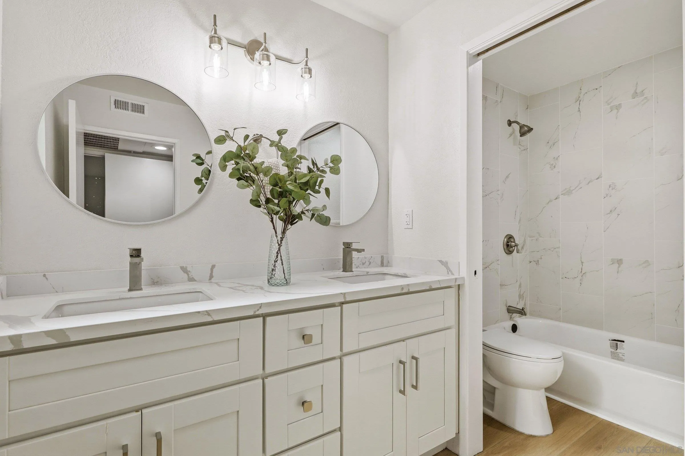 Photo #18: 260003901 Listing: Photo #18