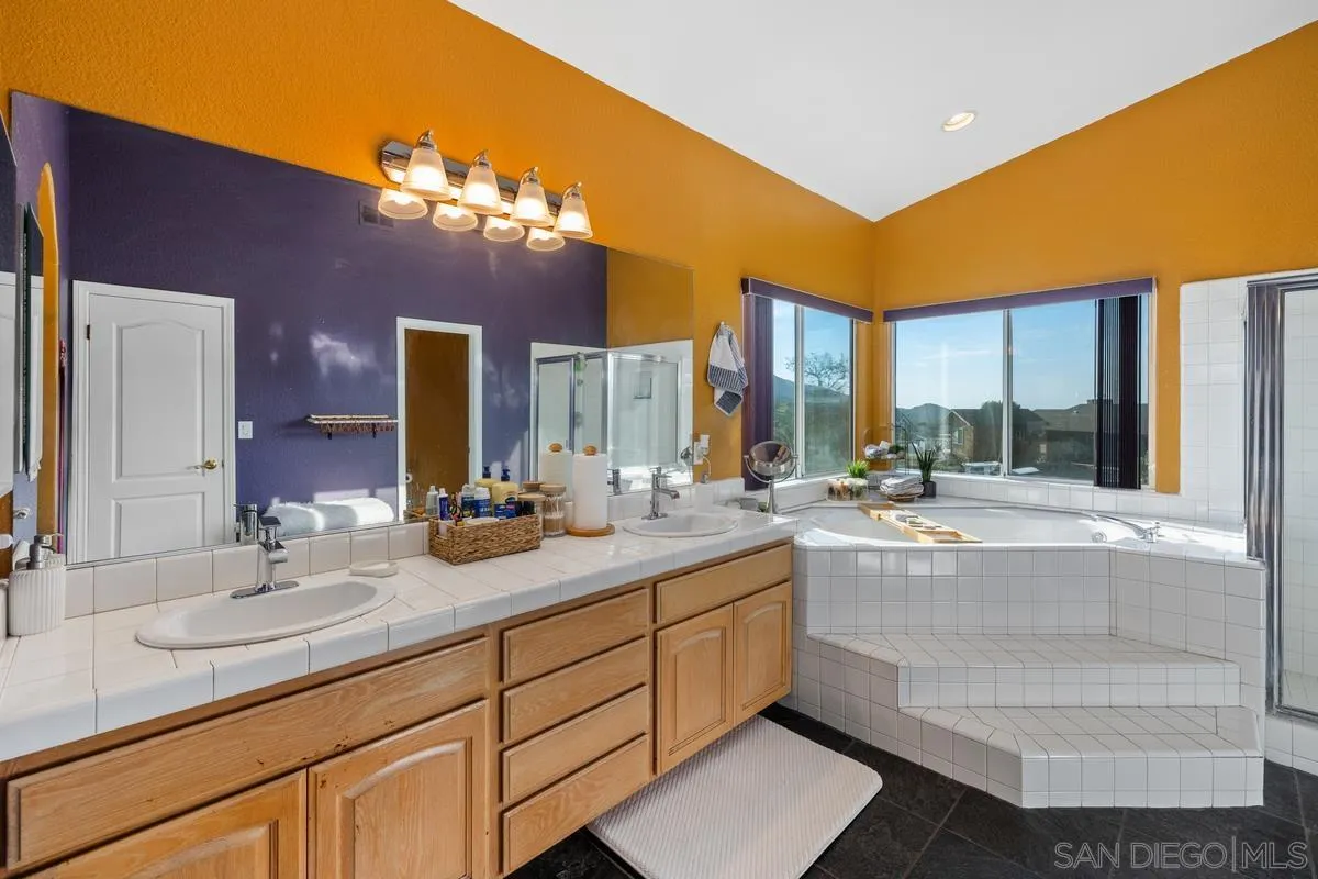 https://cdn.realtyfeed.com/cdn/127/260003905/a46ca3b9224278fba417d8ff2d5c9821.webp
