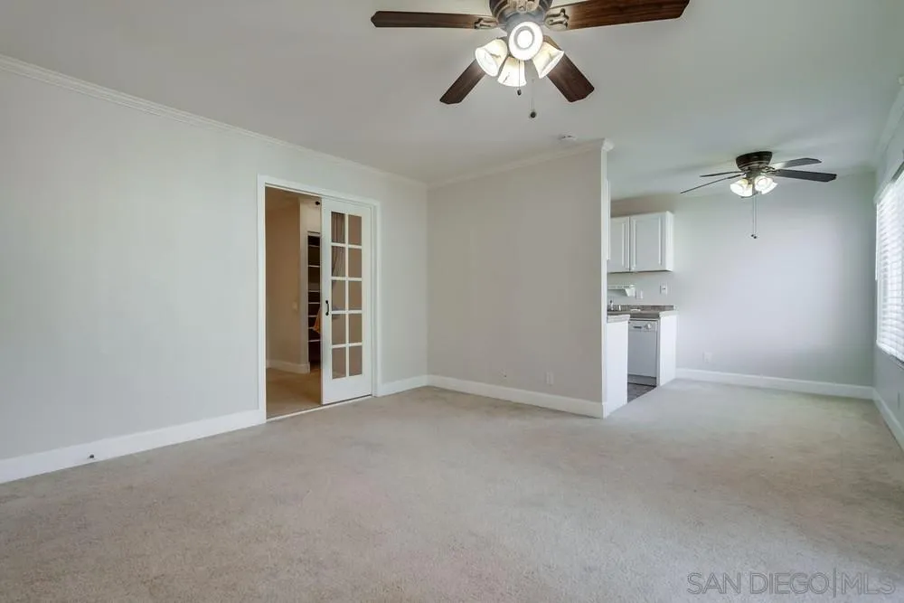Photo #7: 260003907 Listing: Photo #7