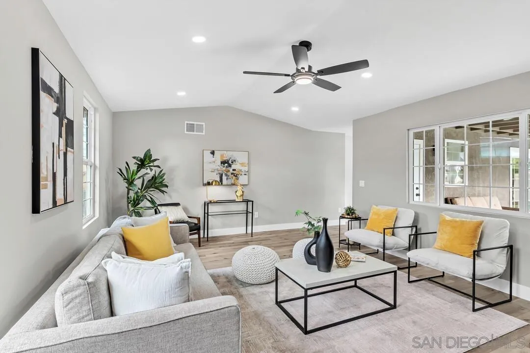 https://cdn.realtyfeed.com/cdn/127/260003909/1ff1af5717321bb8b492d88c496b53e9.webp