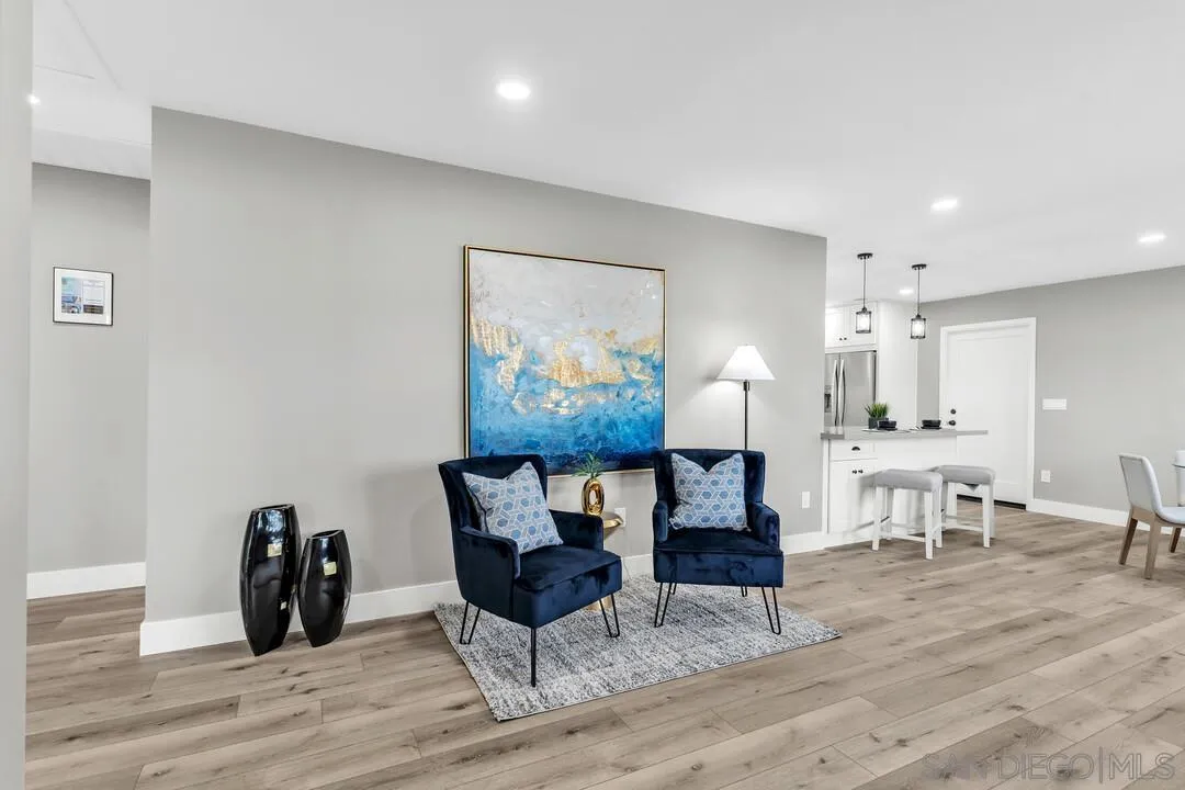 9209 Arnaz Way, Santee, CA 92071