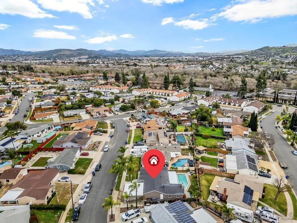 https://cdn.realtyfeed.com/cdn/127/260003909/71c4624473fc634a10fd874f2d6b747e.webp