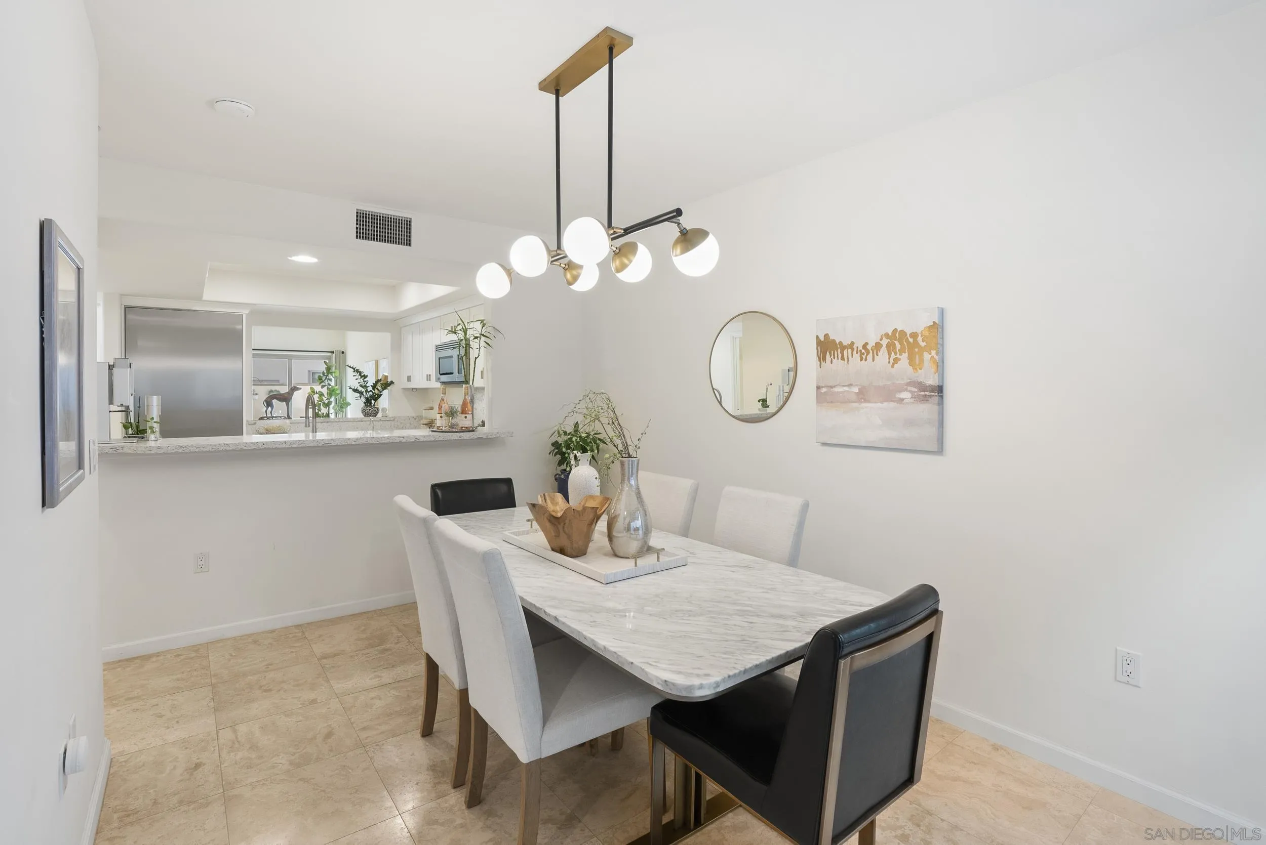 Photo #14: 260003913 Listing: Photo #14