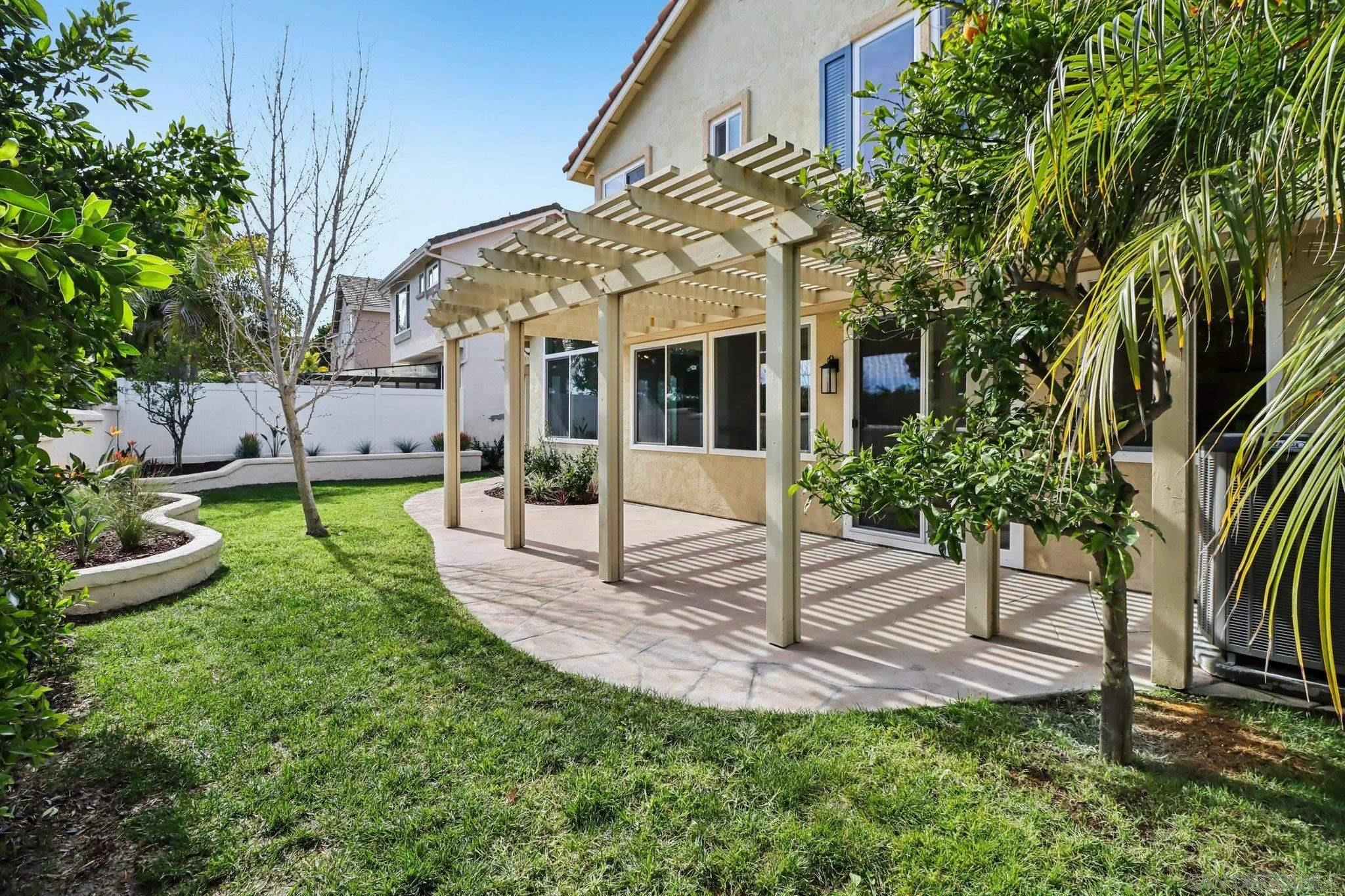 https://cdn.realtyfeed.com/cdn/127/260003915/6854700ad4d63703b35850c94ac626ec.webp