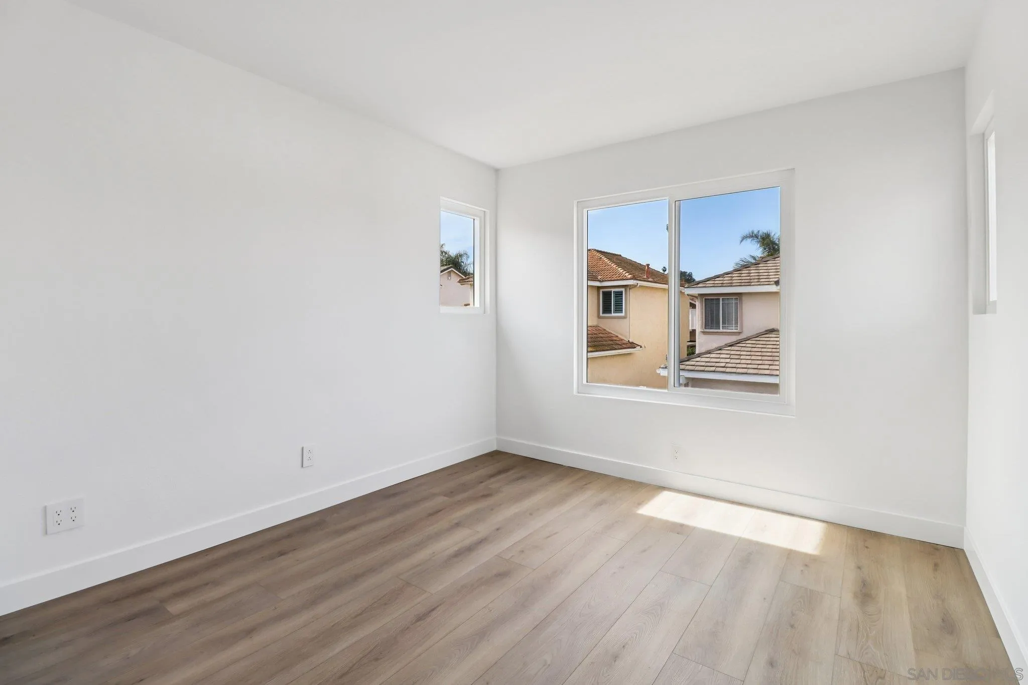 https://cdn.realtyfeed.com/cdn/127/260003915/d84672310695b3c087ccf2bd860af123.webp