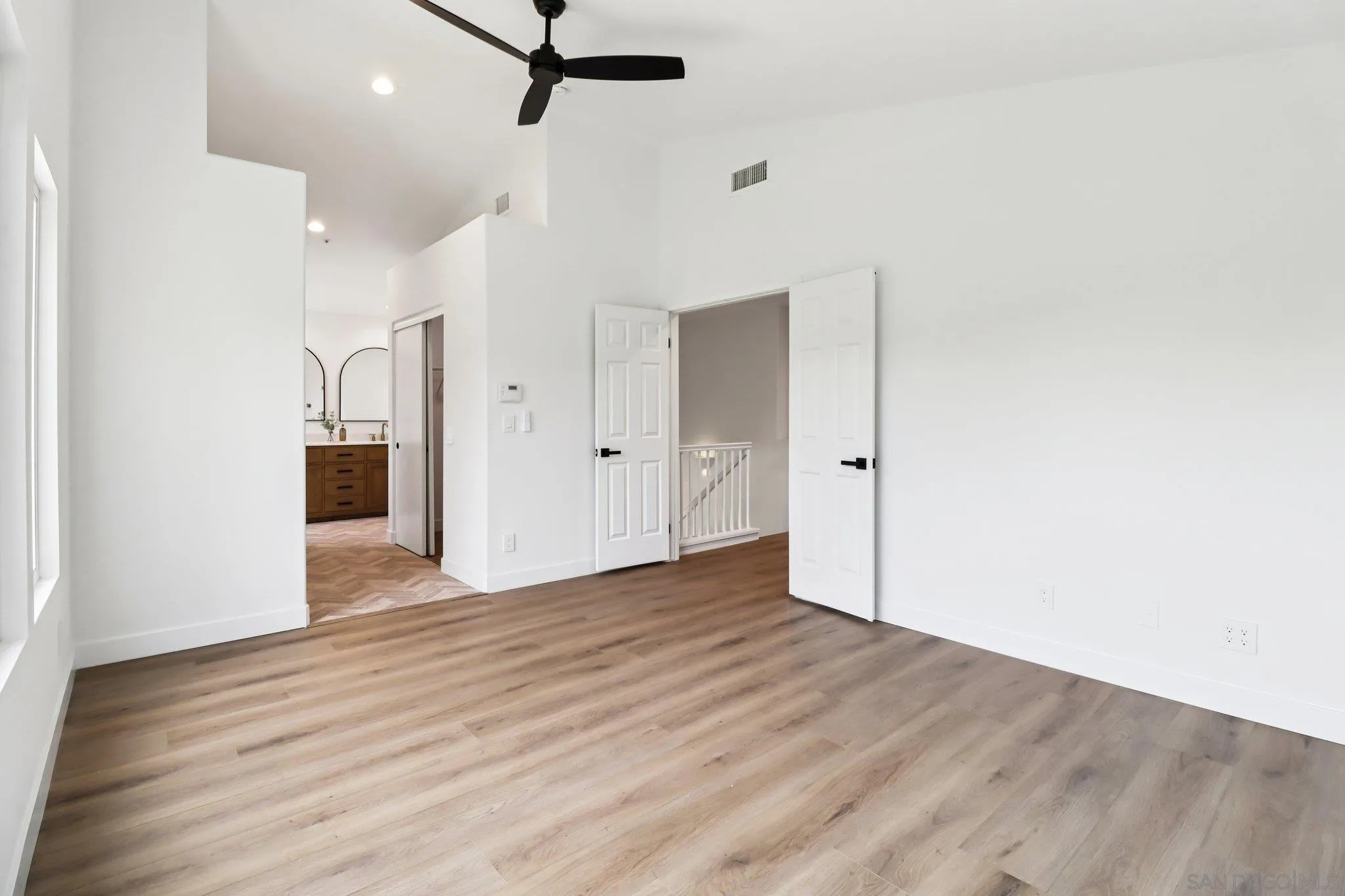 https://cdn.realtyfeed.com/cdn/127/260003915/dd5402e635857da719dbb177e2bd2cc1.webp