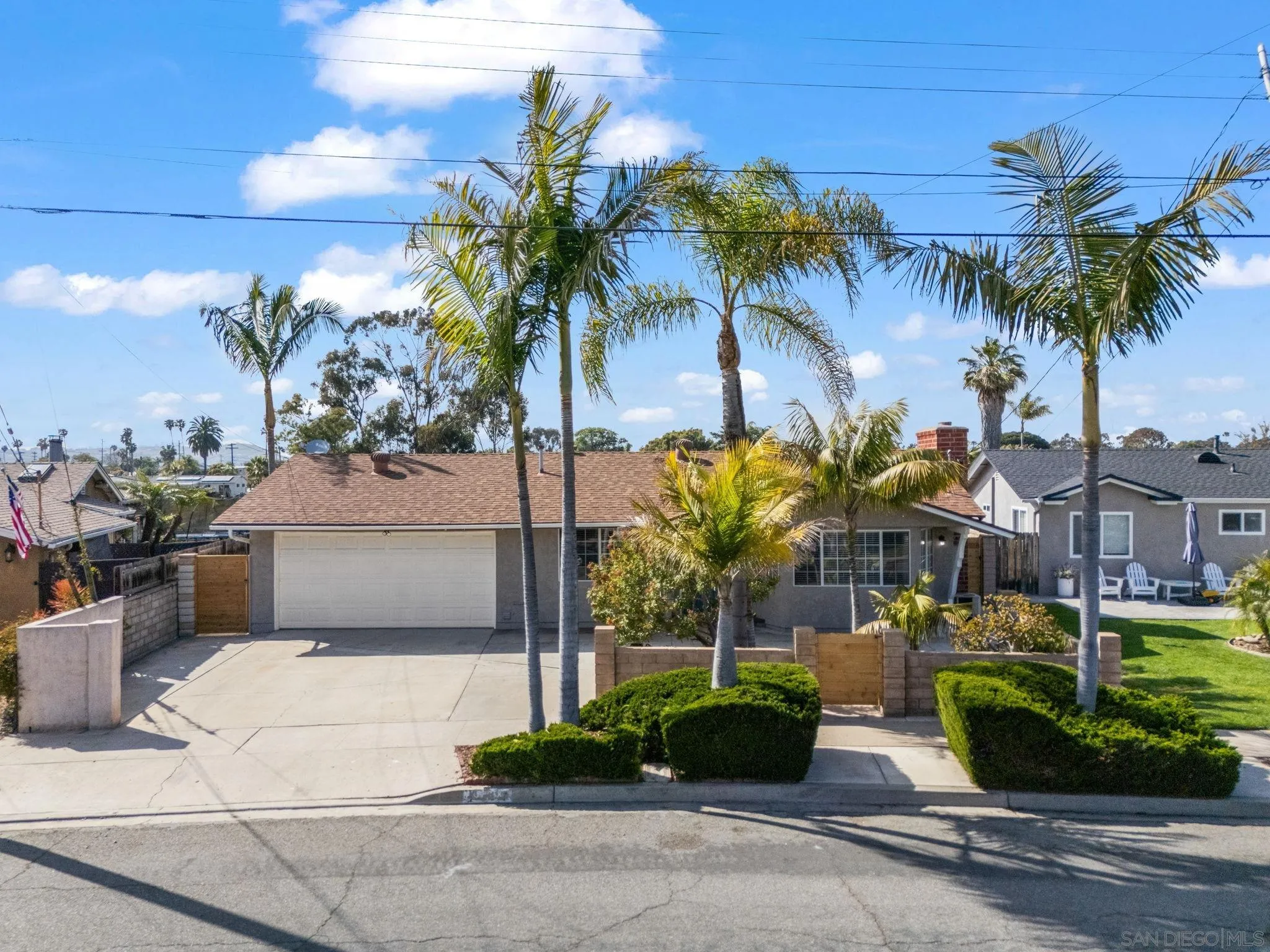 https://cdn.realtyfeed.com/cdn/127/260003917/120b474edfcb8aecc6da6cc1a7c16646.webp