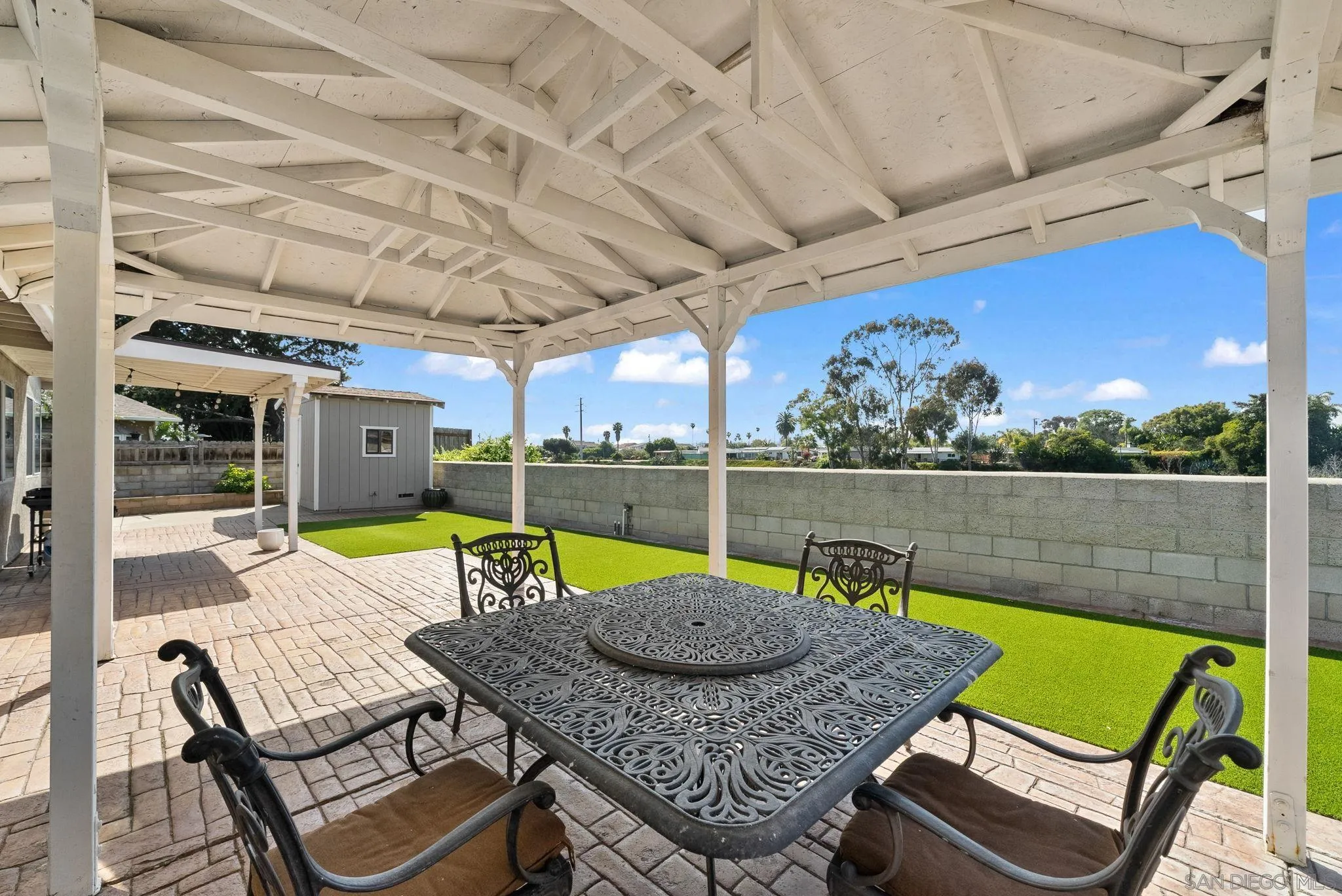 https://cdn.realtyfeed.com/cdn/127/260003917/2a0555405a39c58ad3fb473c4e29db5a.webp