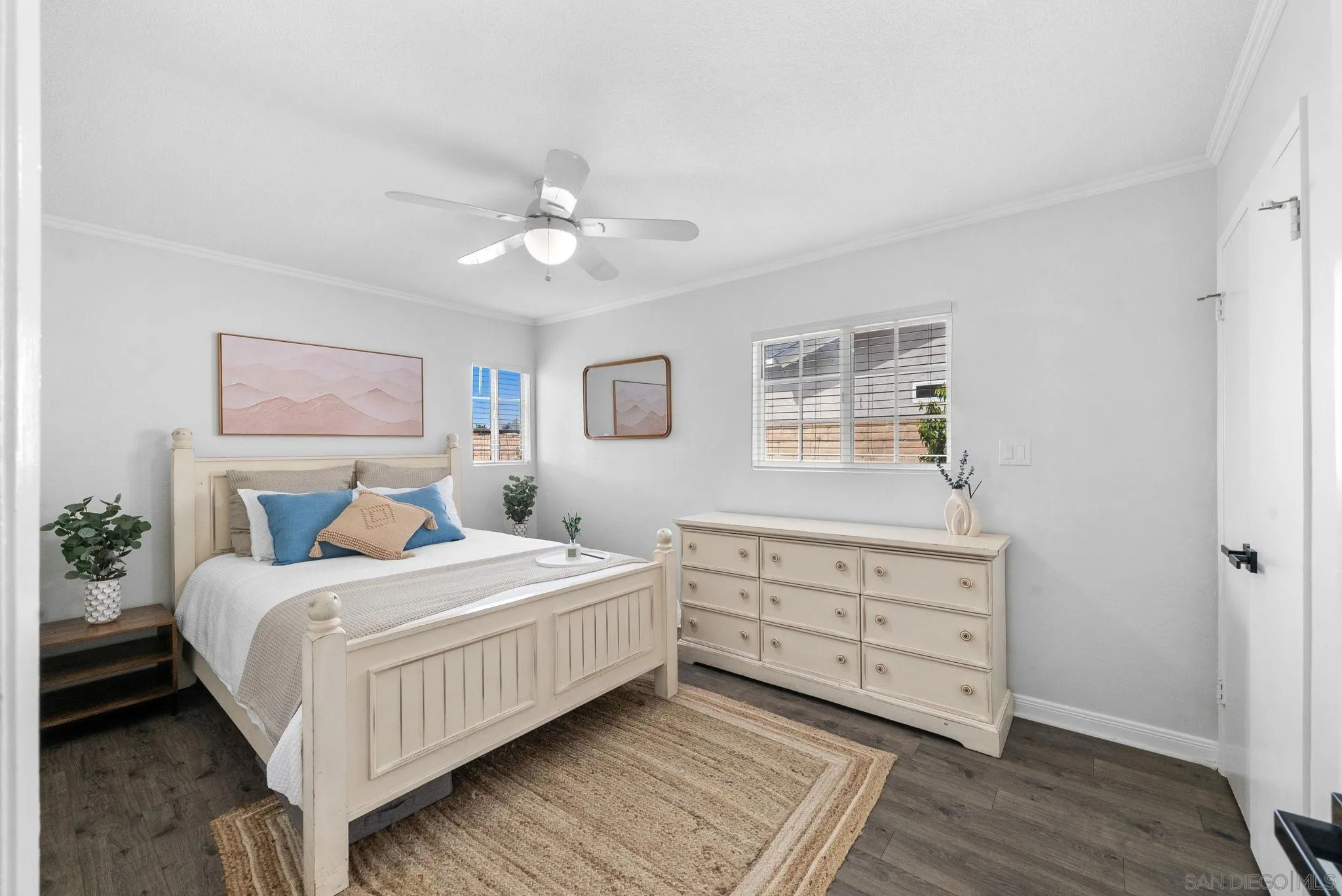 https://cdn.realtyfeed.com/cdn/127/260003917/34921dd64d01328dc9121721b7b1f387.webp